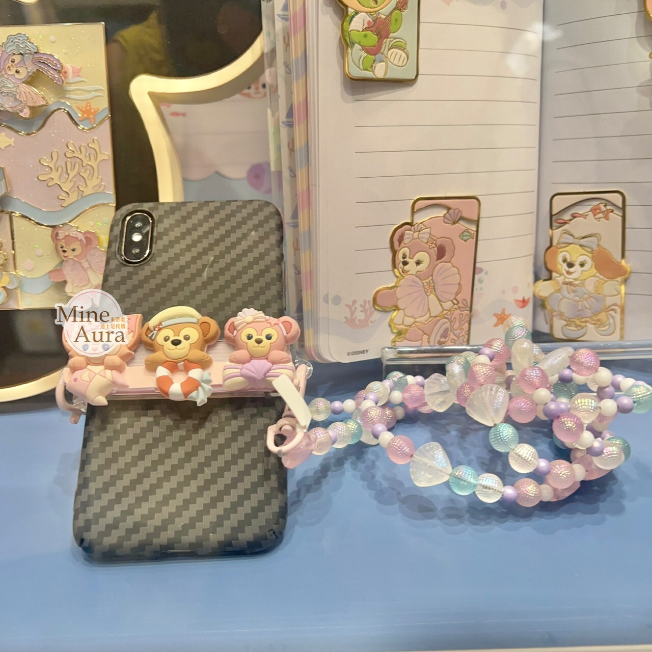 2025 夏日派對 達菲 Duffy 與好友們 手機背夾 + 掛繩 組 -上海迪士尼樂園