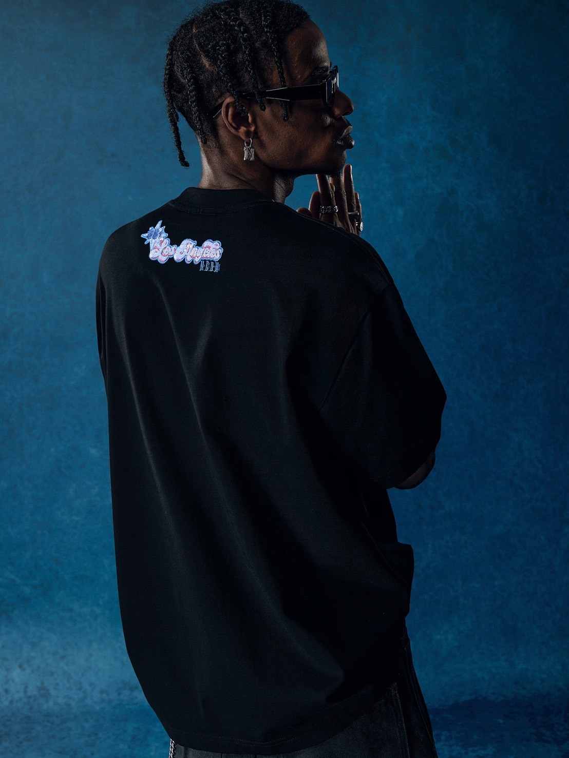 MEDM x 88RISING 聯名款 亮片美式音樂立牌 短袖 T