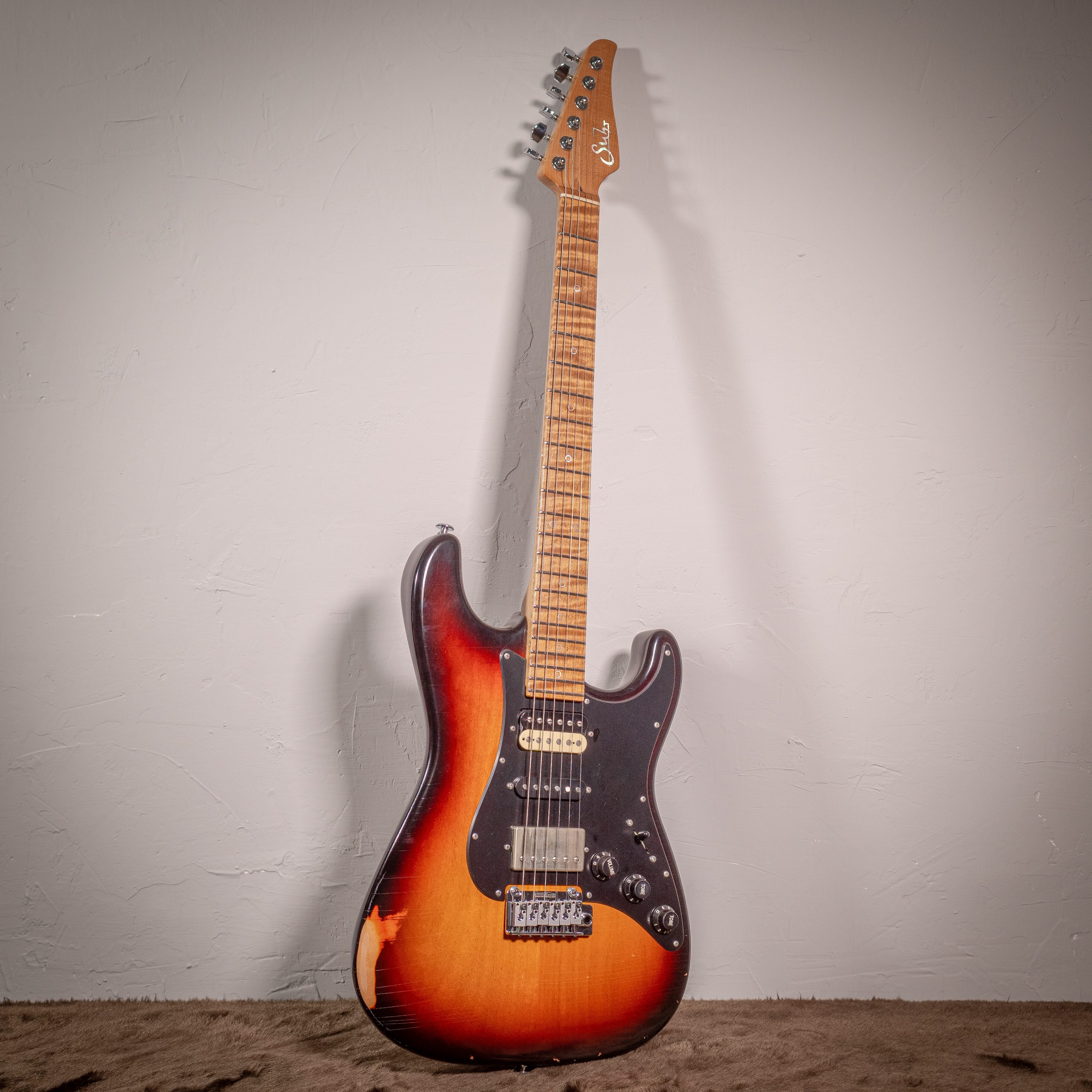 Suhr Custom Classic S Antique 電吉他 中度仿舊 烤楓木琴頸