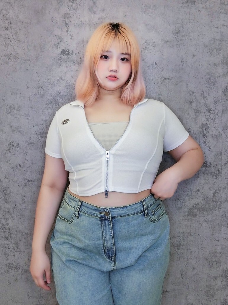 性格流線型小銀標拉鍊上衣