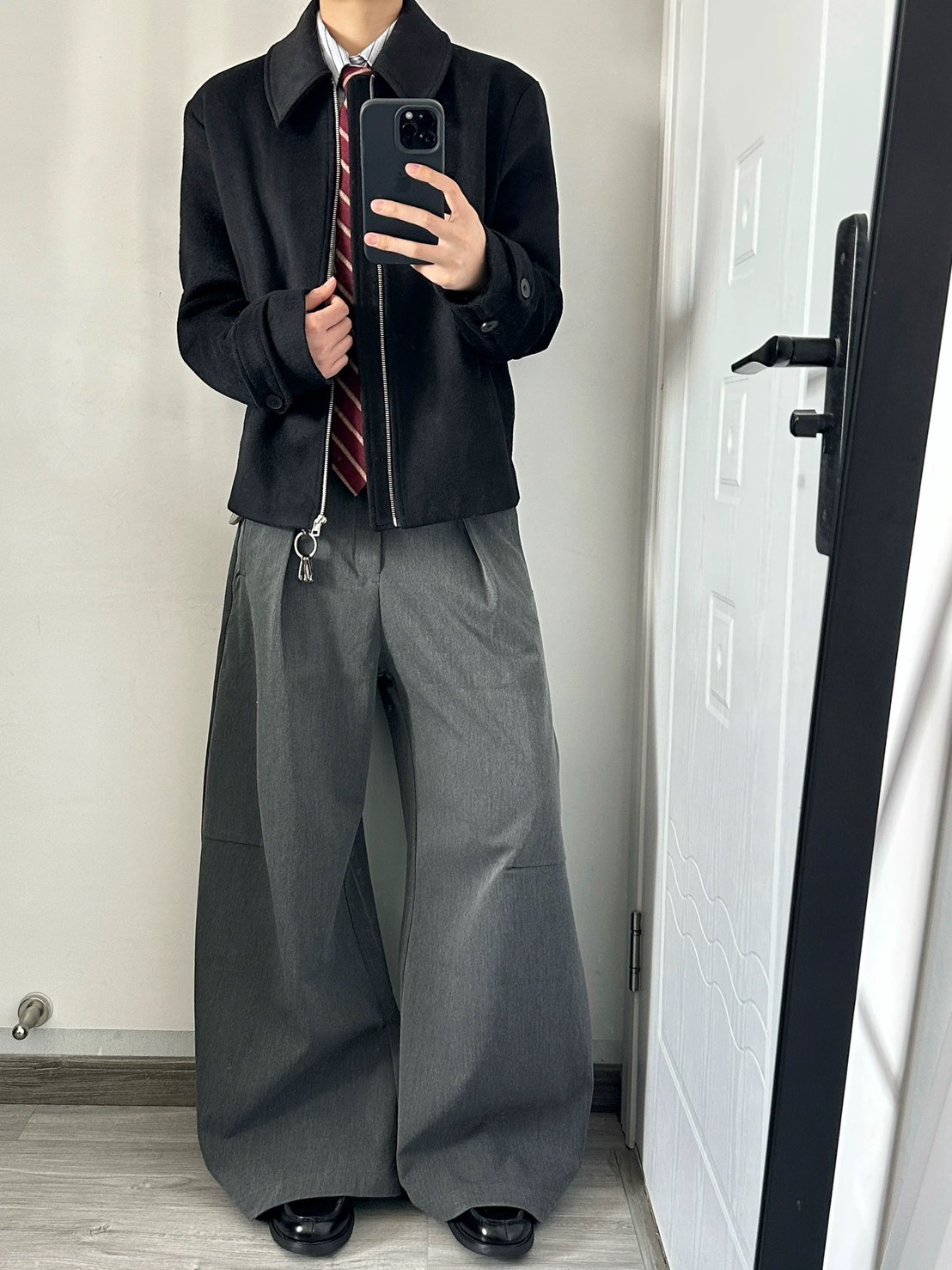 【7月新品 預購】闊形雙折 彎刀休閒西褲 SMK-K5109