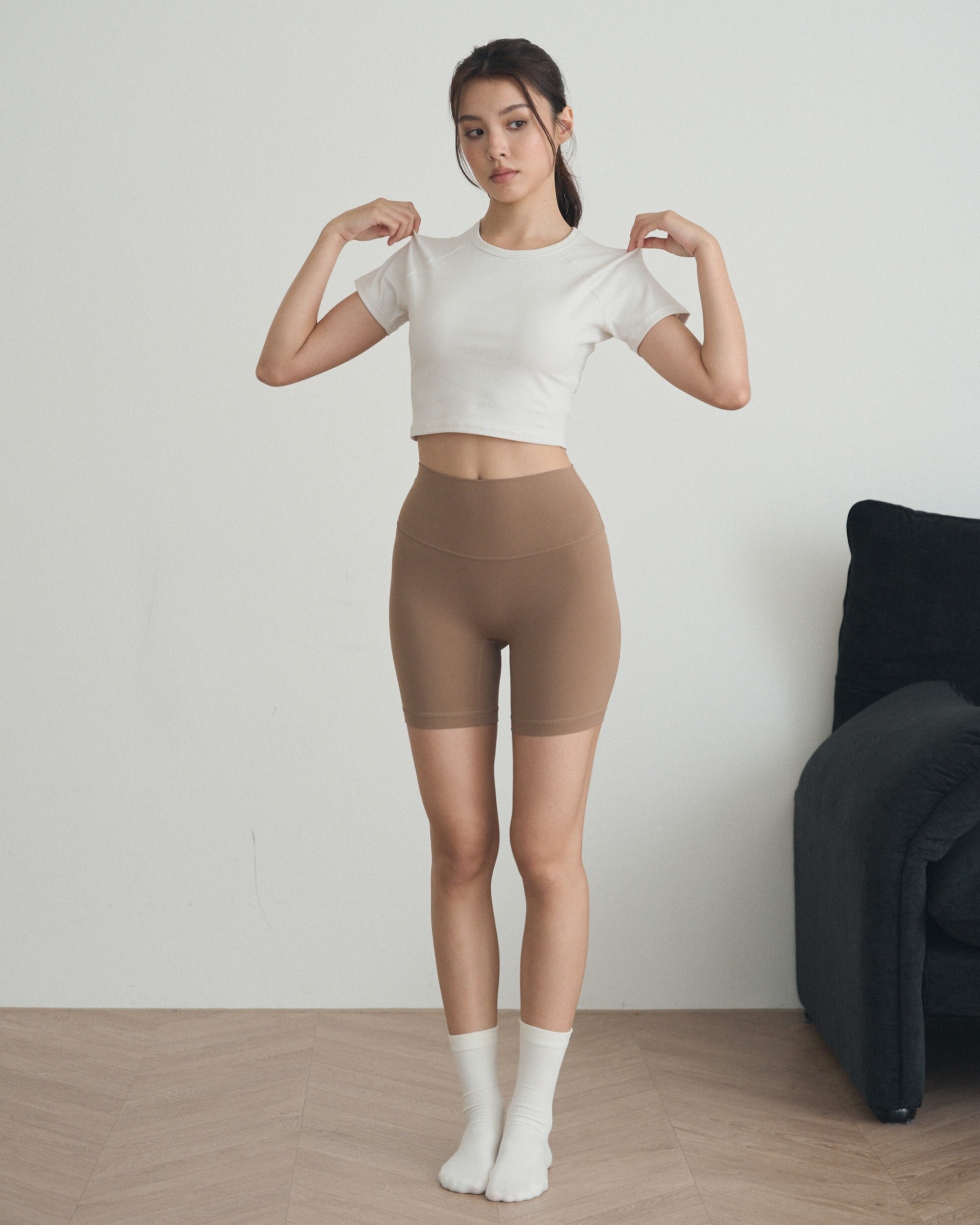 【雲感T】寬鬆短版棉柔短袖T-燕麥白