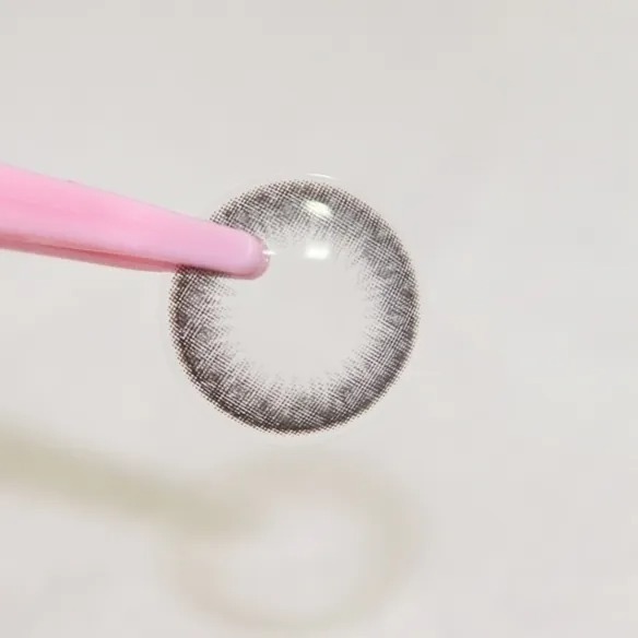 Lensme YOZO Lace Gray｜季拋彩妝矽水凝膠隱形眼鏡｜每樽1片