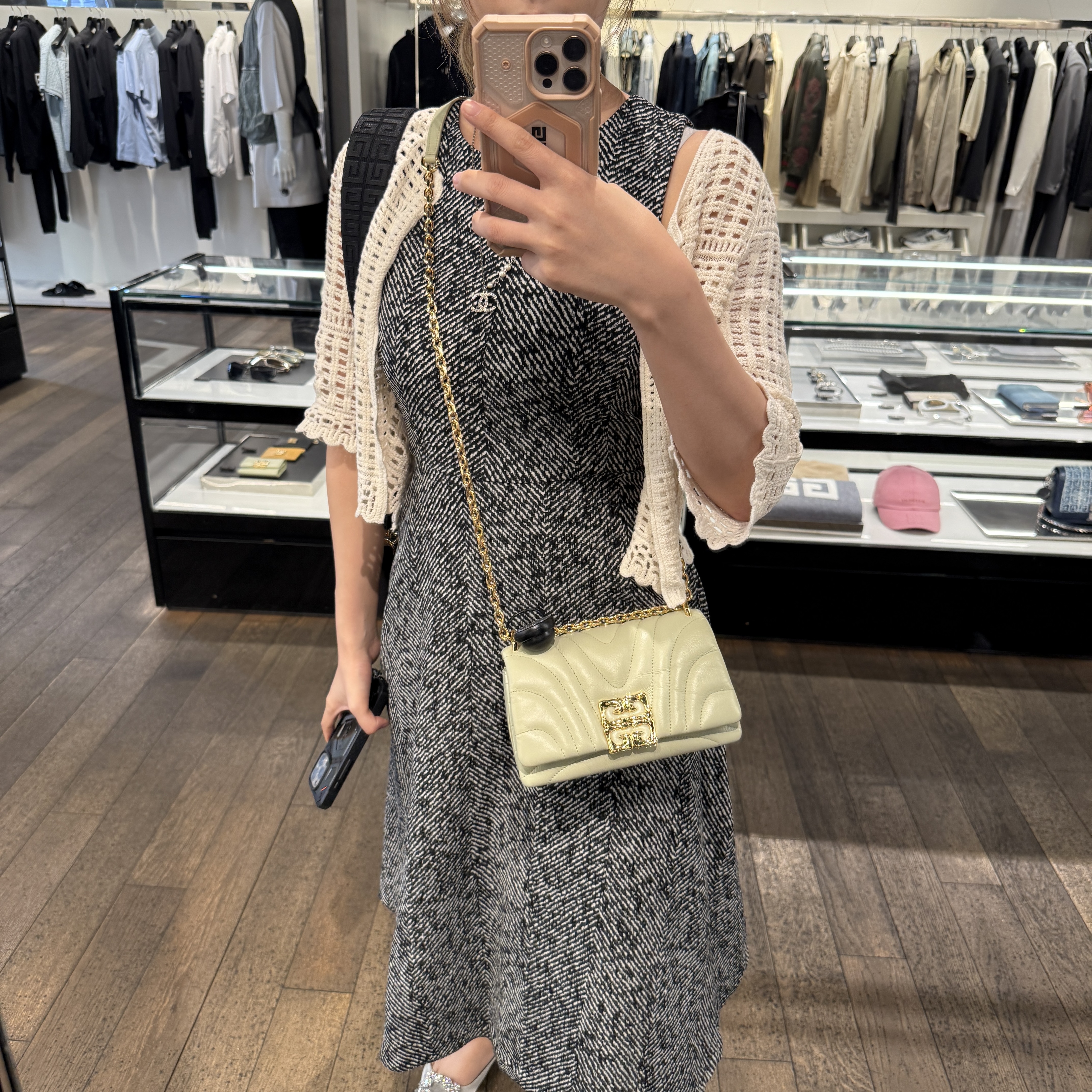 Givenchy 4G Sliding Chain Bag Almond Green