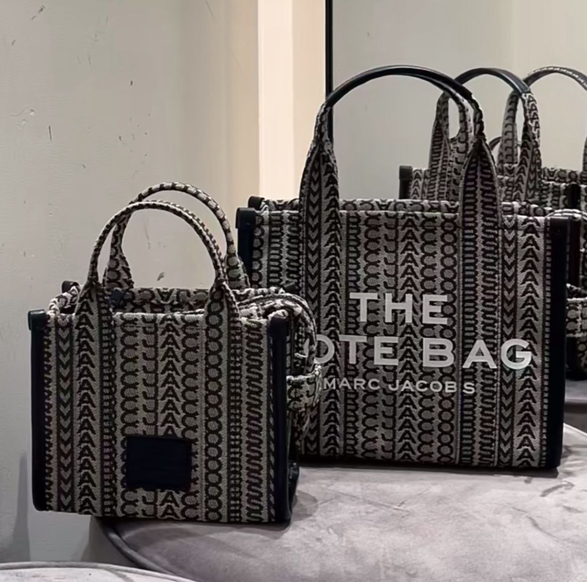 【直播】MARC JACOBS The Monogram Jacquard LL071502 Tote包包系列