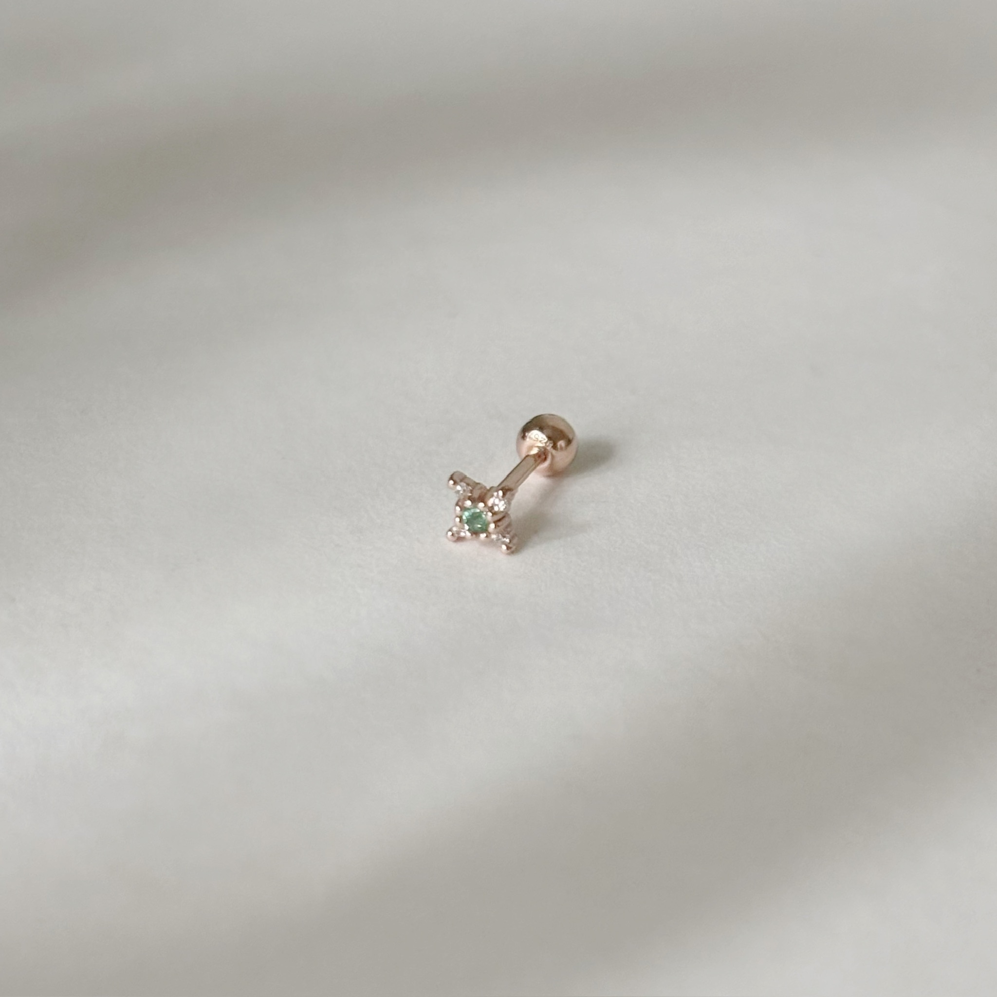 Sunstar祖母綠轉珠耳環