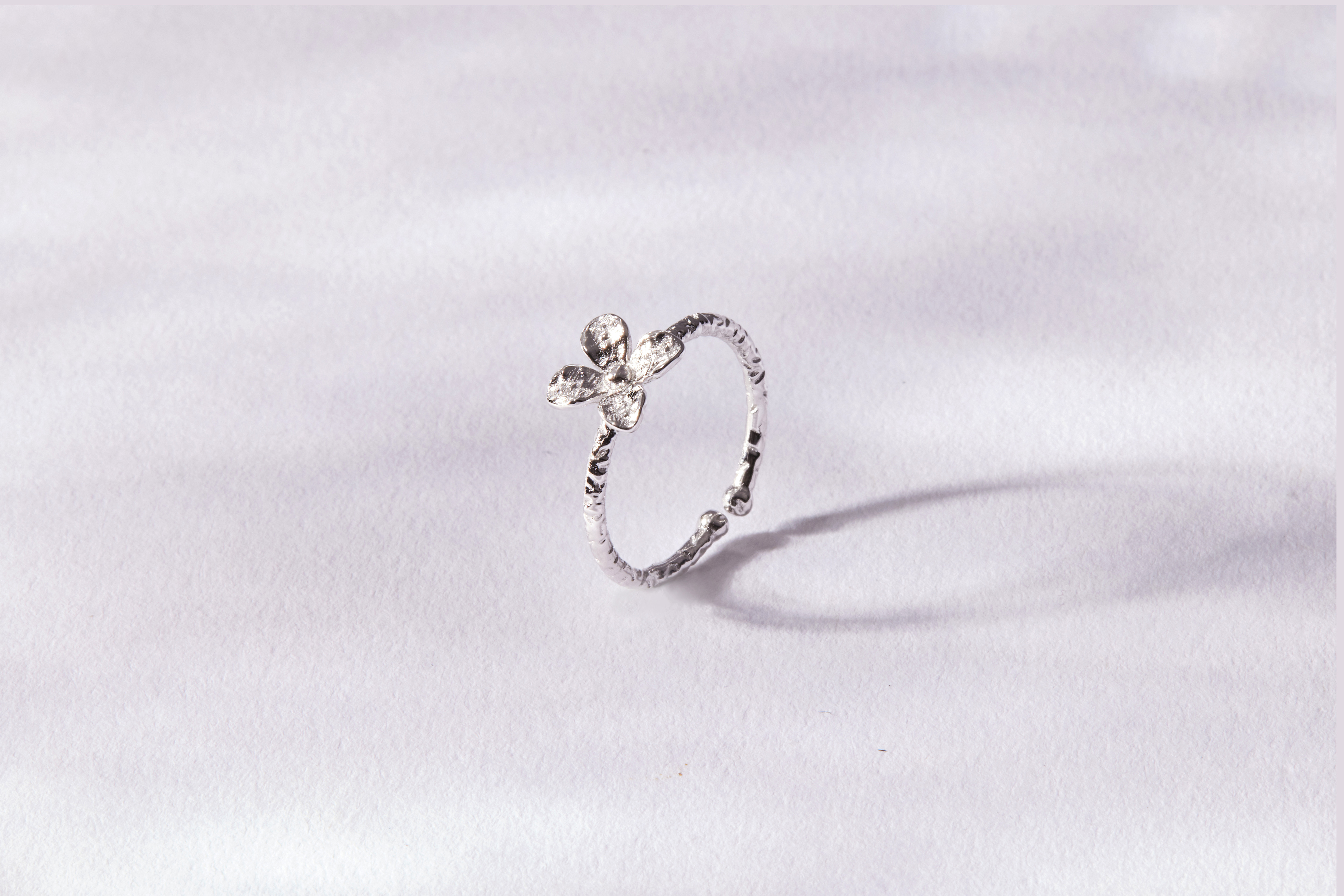 R1201 | 純銀壓紋小花戒指