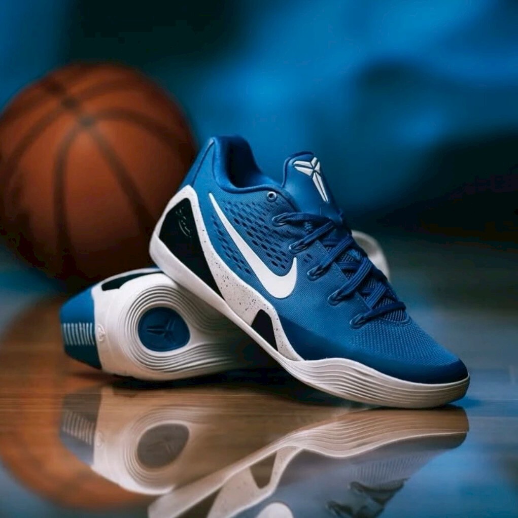 Nike Kobe 9 Elite Low EM Protro 皇家藍白/白紫IH1401-100/400