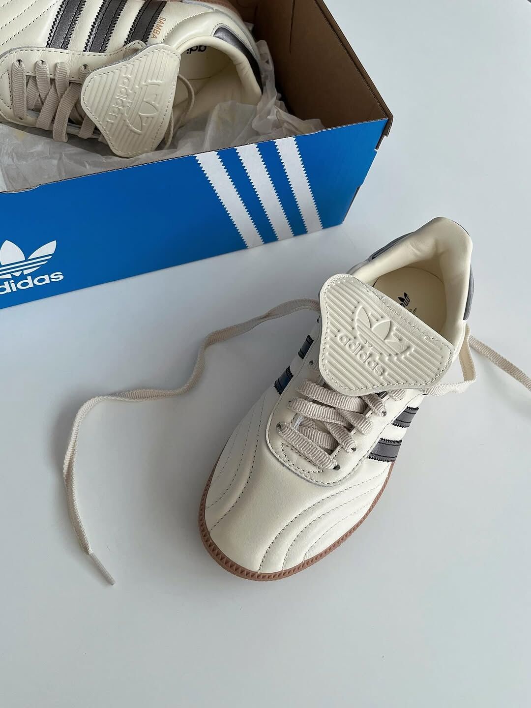 ADIDAS SAMBA LT 奶油煙灰銀 炭灰 黑灰 灰銀 白 外縫線 焦糖底 翻蓋鞋舌 男女鞋  JP6143 / 預購