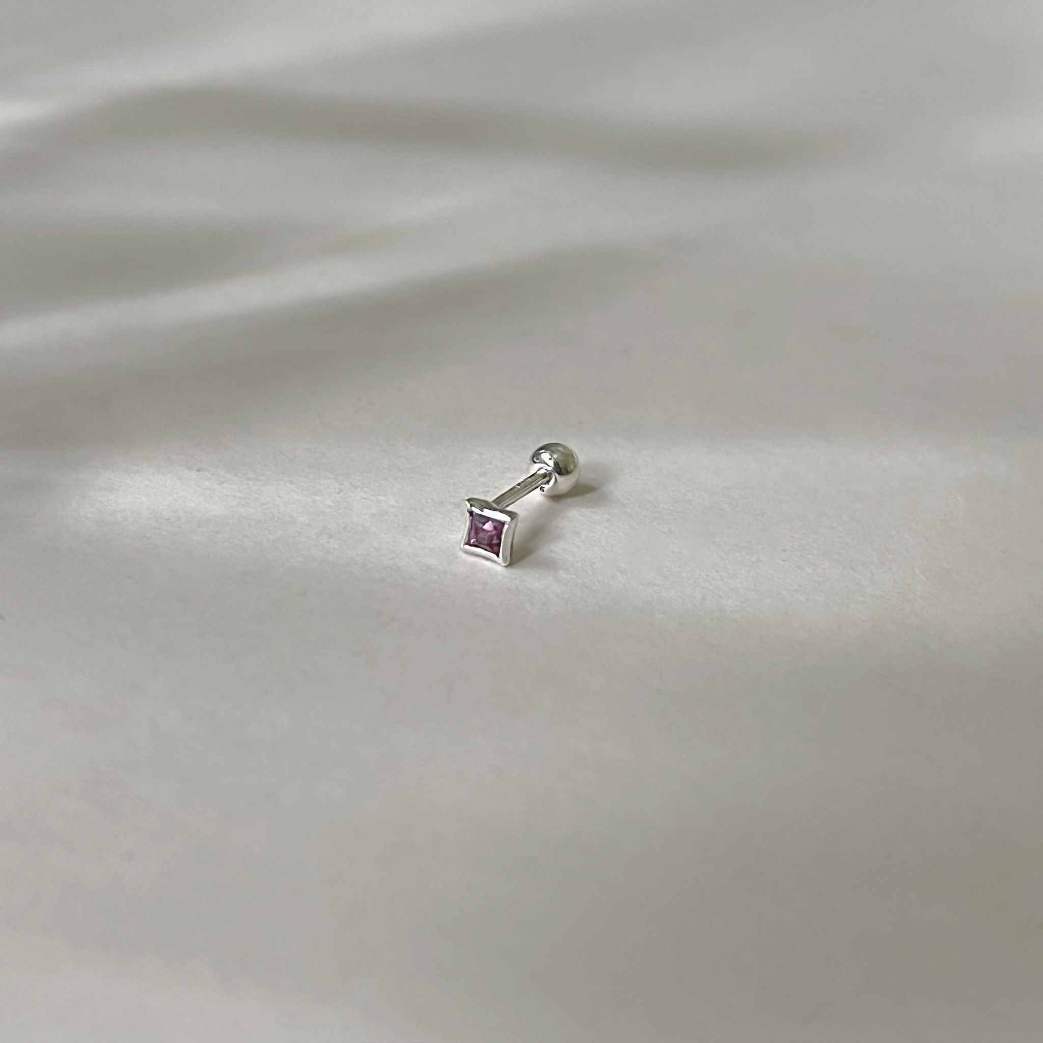 Mini bling玫瑰石榴石轉珠耳環