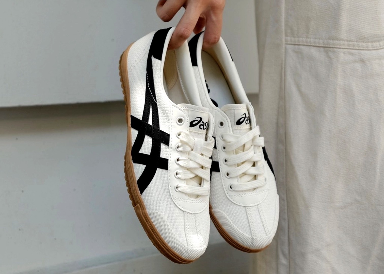 ASICS TSG-110 黑白焦糖 薄底復古鞋