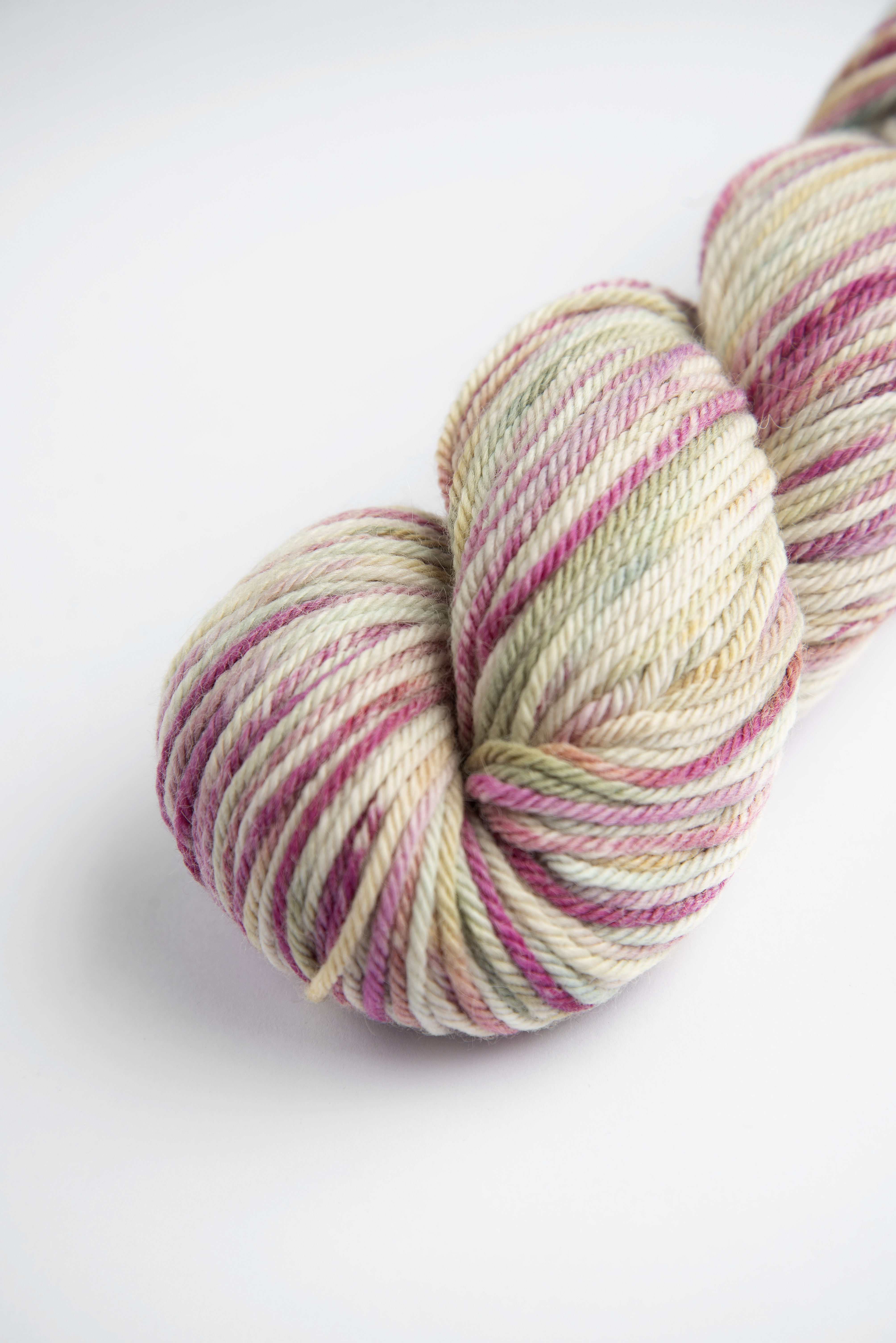 Amano Yarns - Warmi Journeys 幼羊駝、美麗諾混紡手染線