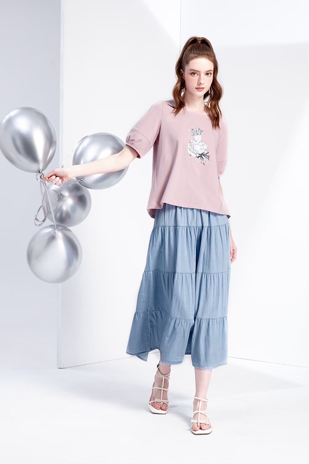 韓版宮廷風優雅香水瓶設計袖子造型修身棉T W6681