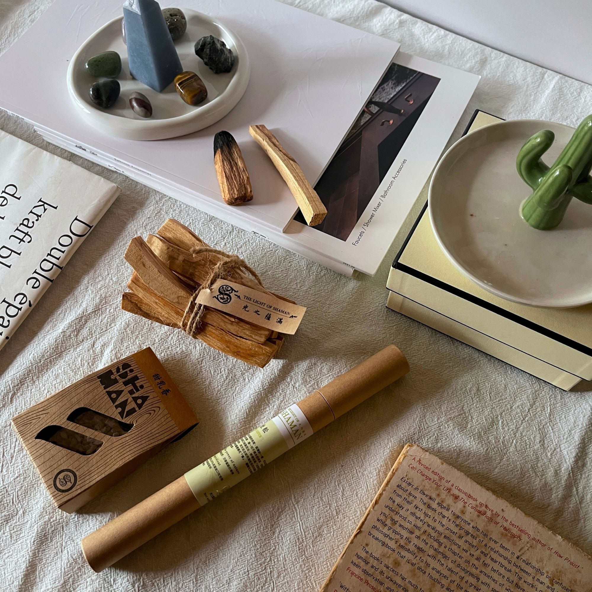 店長超強能量精選限定《防小人・斬是非 能量組》穩定能量場 × 是非退散 × 小人勿近 對抗晦氣干擾，打造穩定氣場防護組合｜杜松線香 × 甜乳香 × 聖木棍 - 光之薩滿