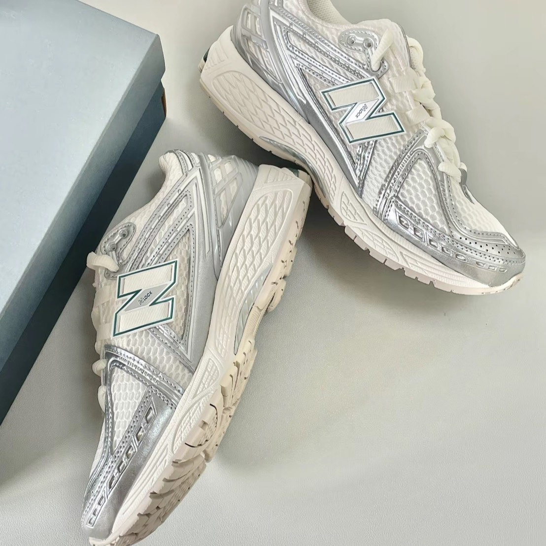 泫雅同款 NEW BALANCE NB 1906 Y2K 千禧 白銀 老爹鞋 男女同款 復古休閒鞋 M1906REE