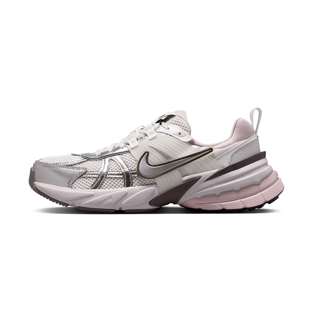 Nike V2K Run 女鞋 金屬銀色 休閒 網布 透氣 緩震 老爹鞋 復古 運動 休閒鞋 FD0736-010