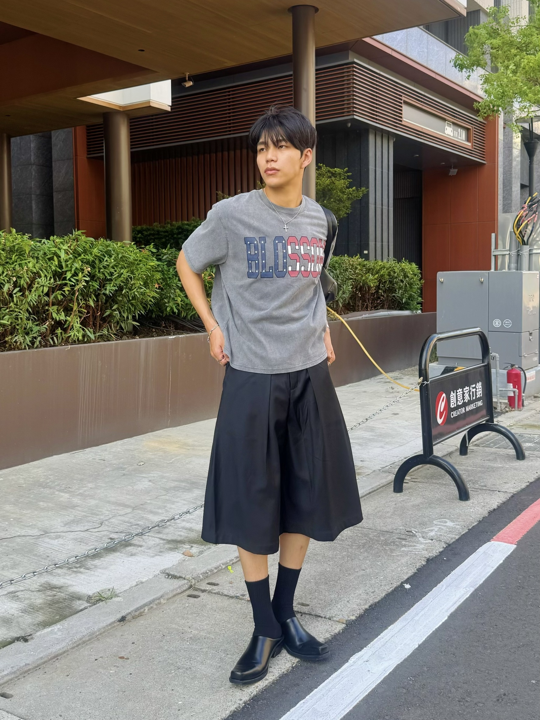 Blossom 短版水洗短袖 (2 color)