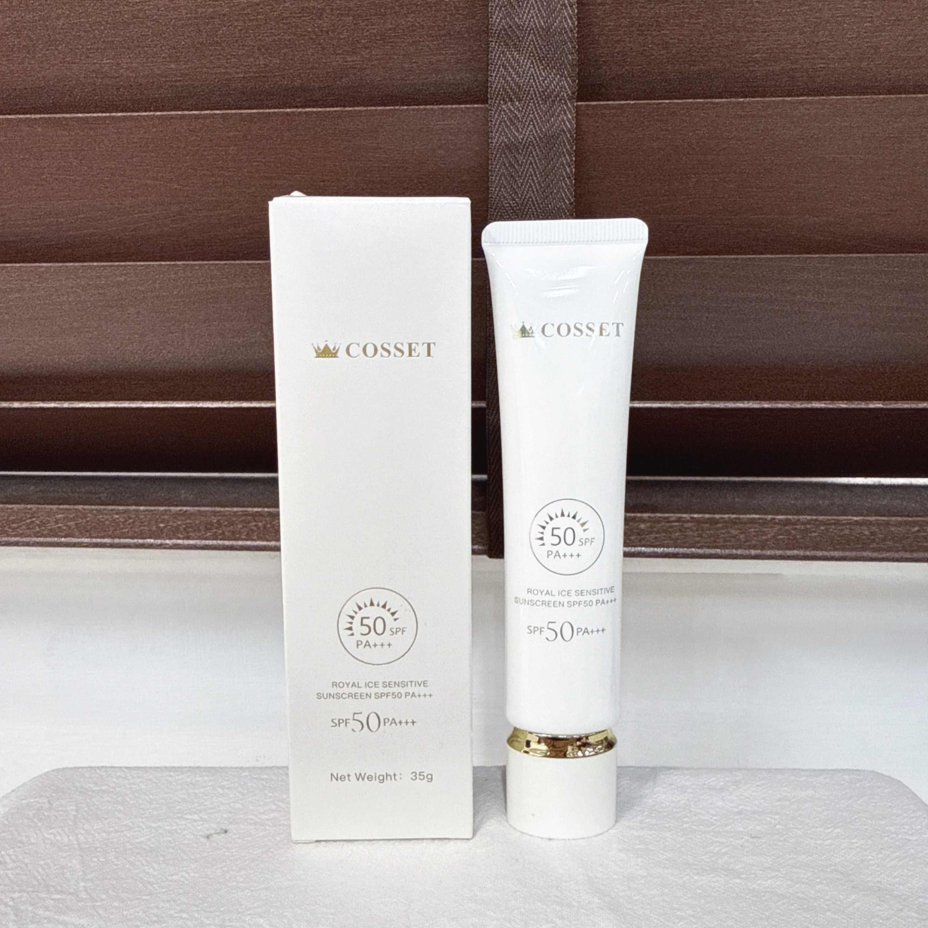 【買1送1】Cosset 皇家冰感敏感防曬霜  SPF50 PA+++ (35g) (EXP:2027.04或之後)