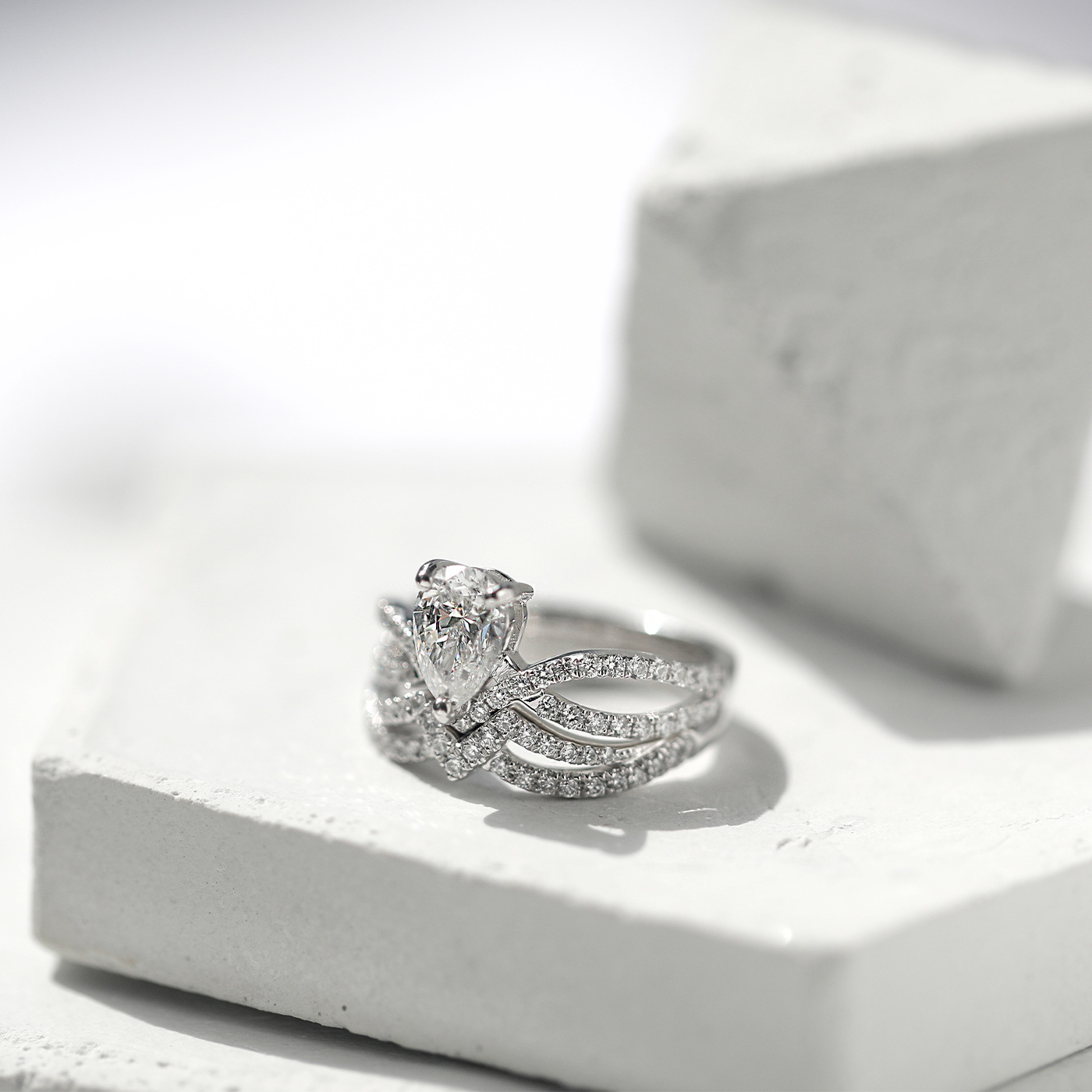 重光戀曲 — GIA1克拉鑽石戒指