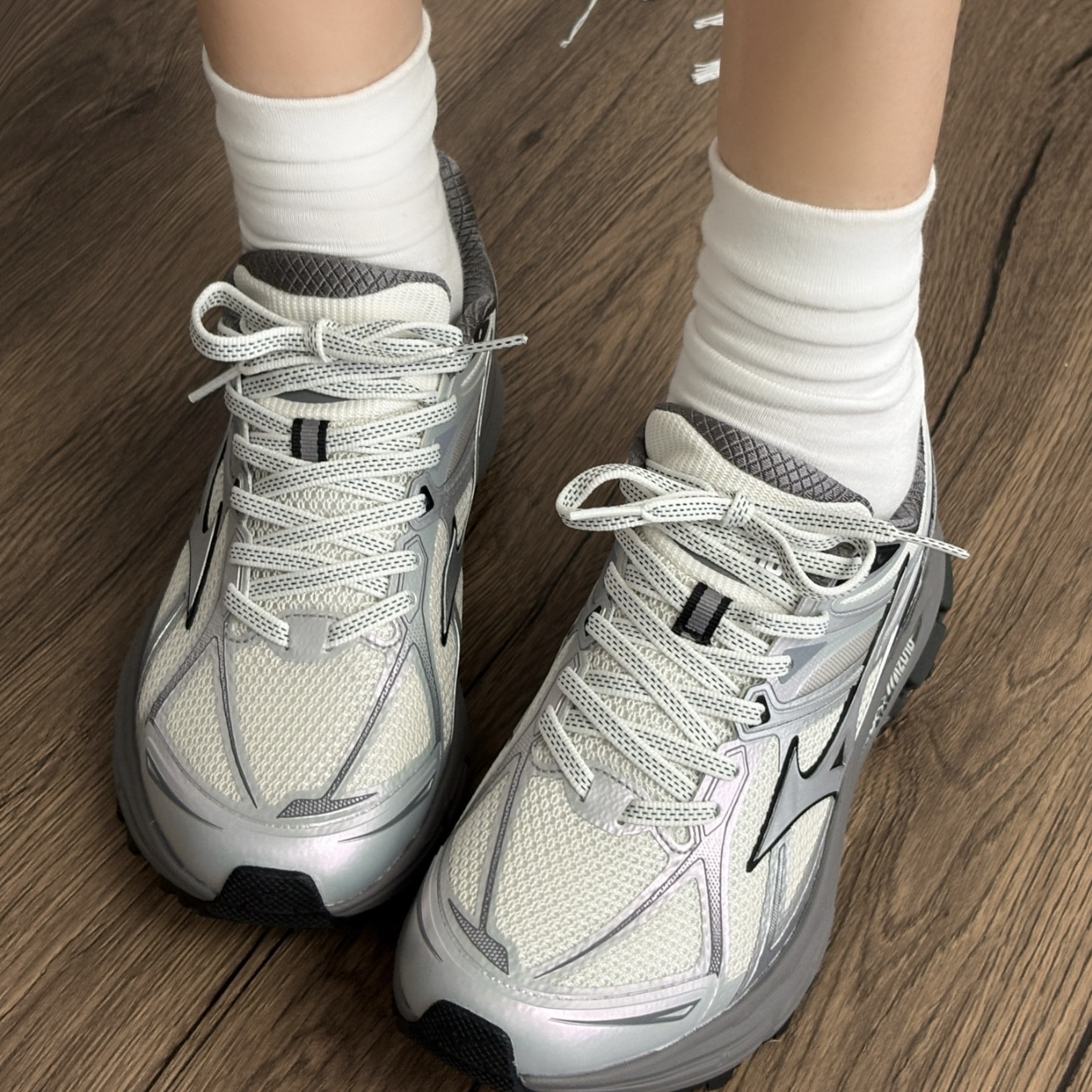 MIZUNO HALO MIX TL 石灰白 減震支撐 輕便透氣 美津濃 D1GH251202