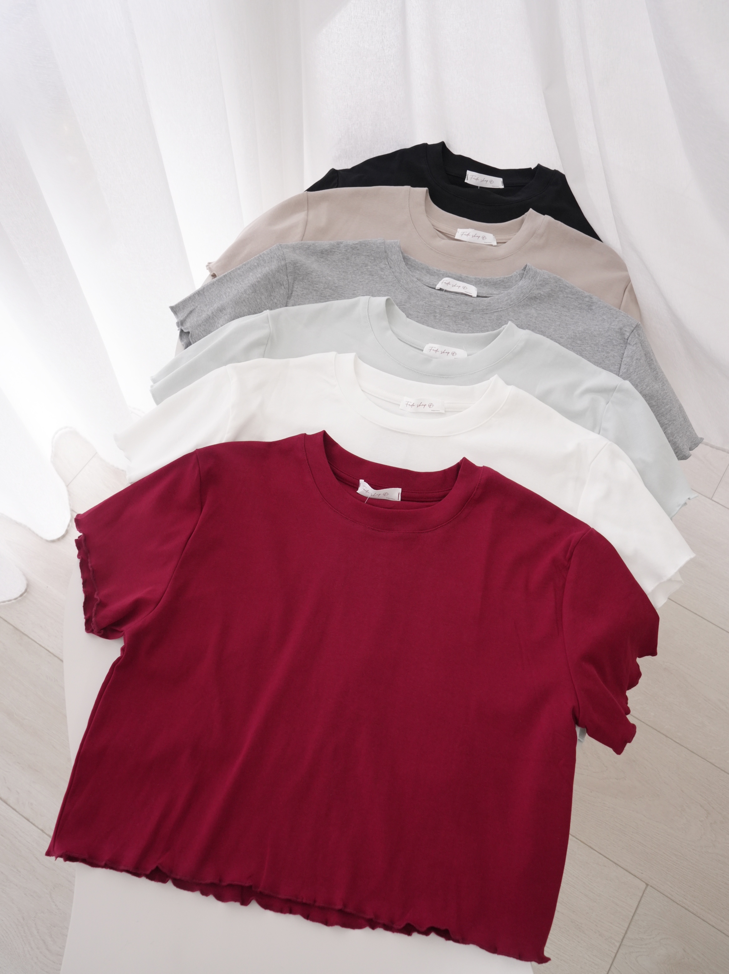 法朵Fado shop｜【短版】木耳捲邊圓領內搭棉T (S-XL可穿) 021B085