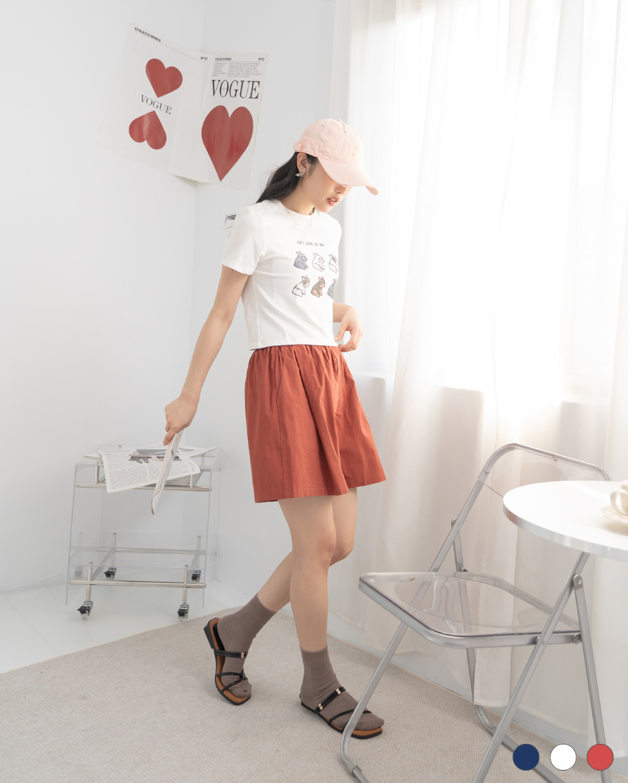 休閑A字鬆緊帶短褲