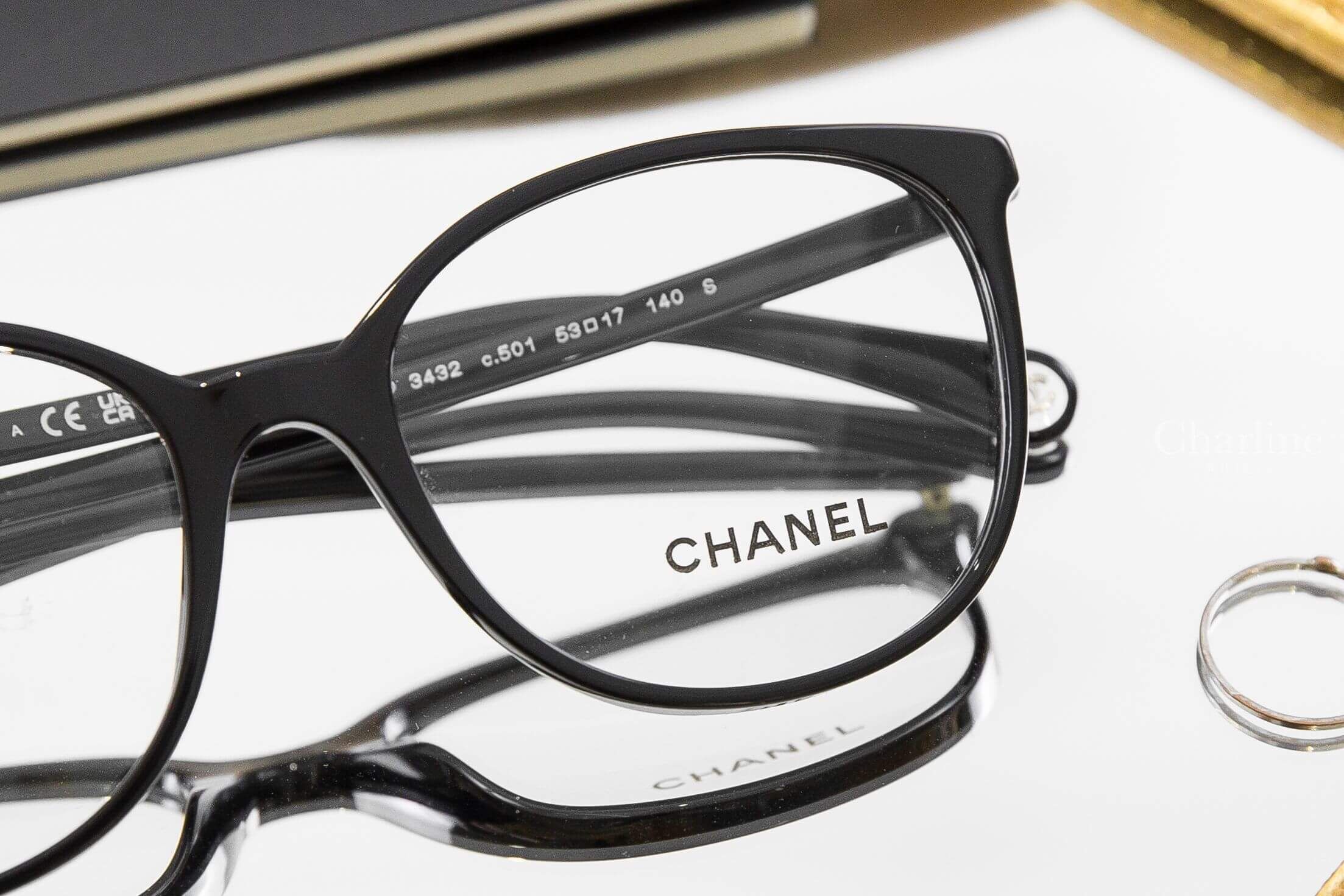 Chanel Pantos Eyeglasses 黑色圓框側邊銀色 Logo 鏡腳透明圓型CC平光眼鏡