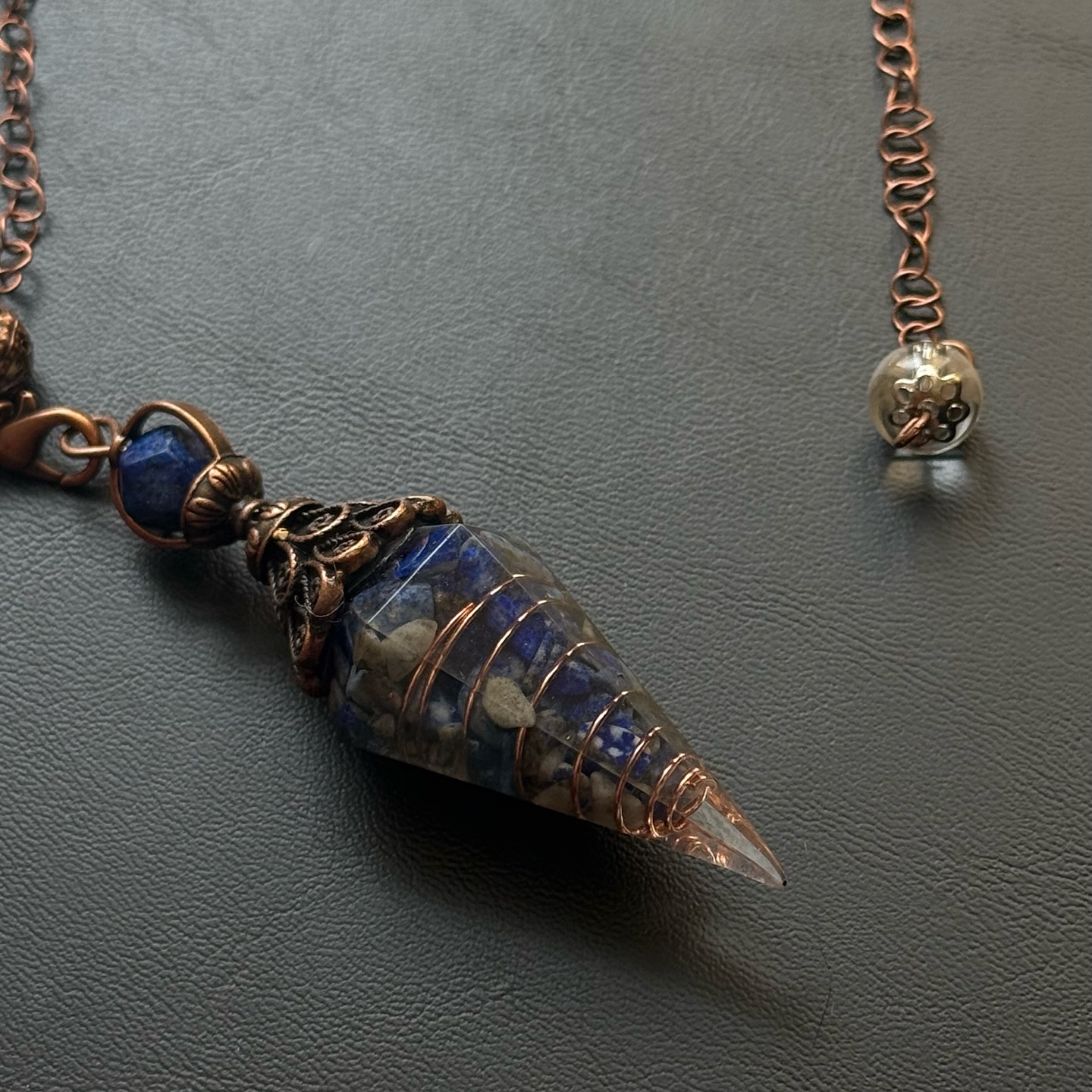 [原石] 青金石 奧剛靈擺