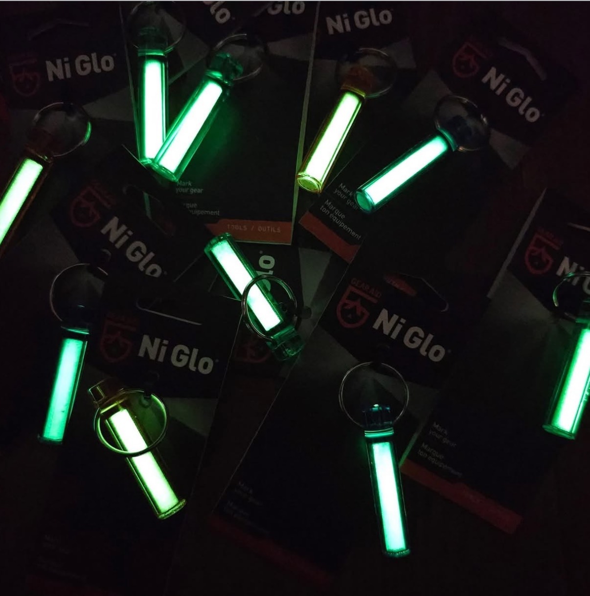 德國 NI-GLO GEAR MAKER GLOWS 自身發光體 螢光 鑰匙圈