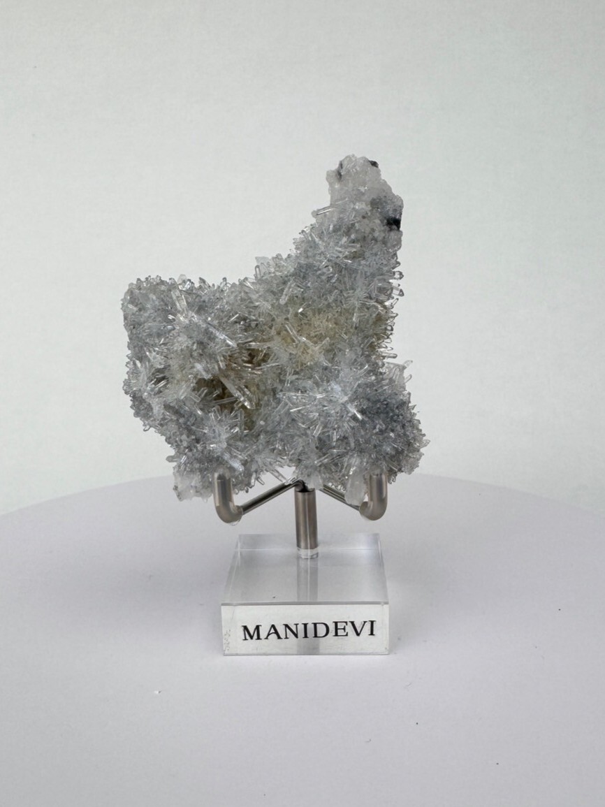 情緒沉靜之石-星霧藍晶簇#以連結礦石訊息