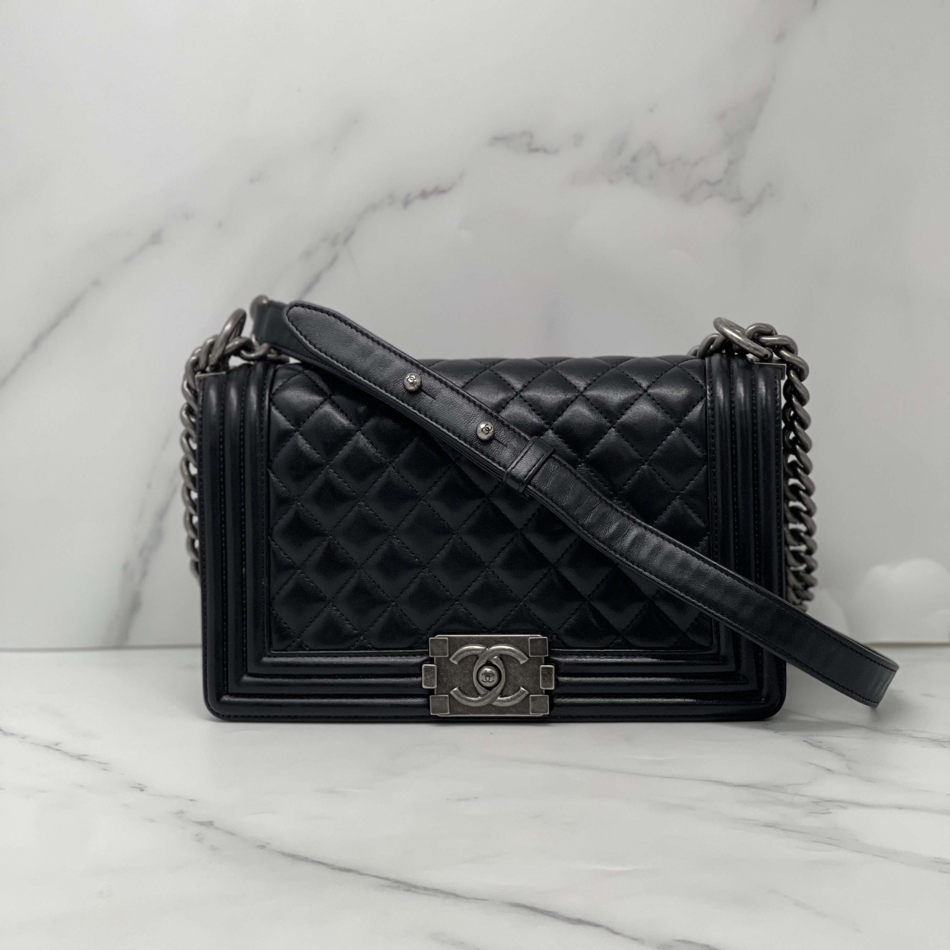 Chanel Boy 25（Black/Shw）