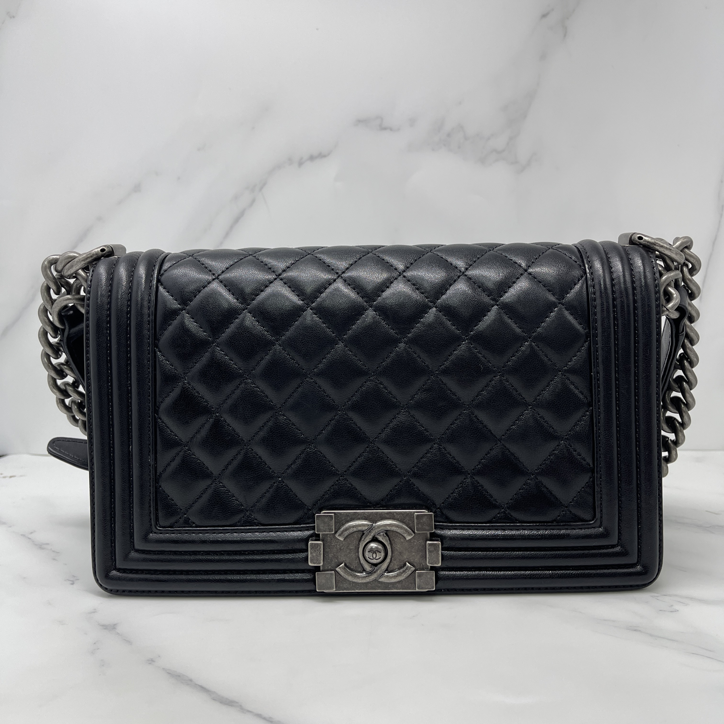 Chanel Boy 25（Black/Shw）