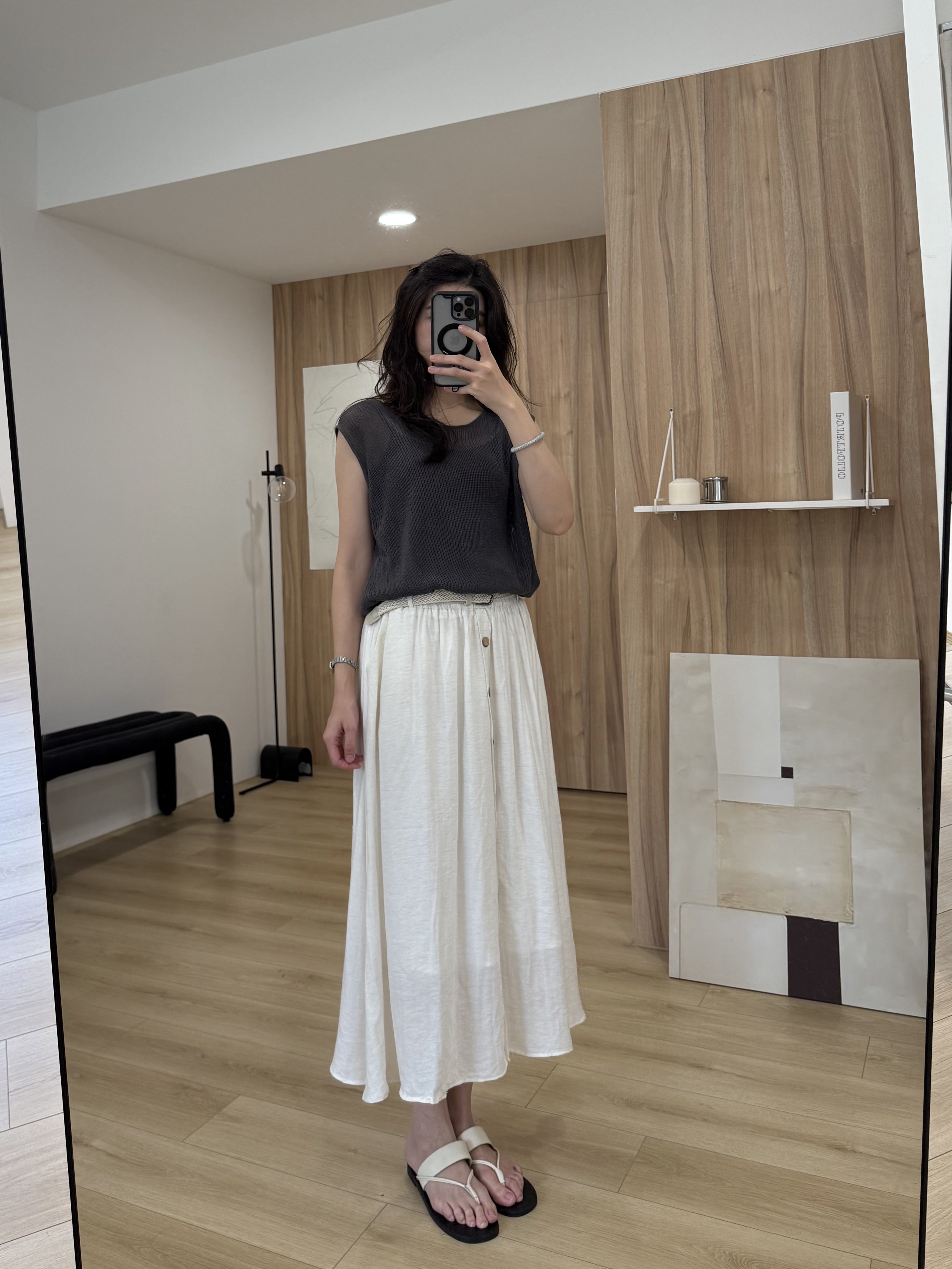 排釦麻感裙附編織皮帶