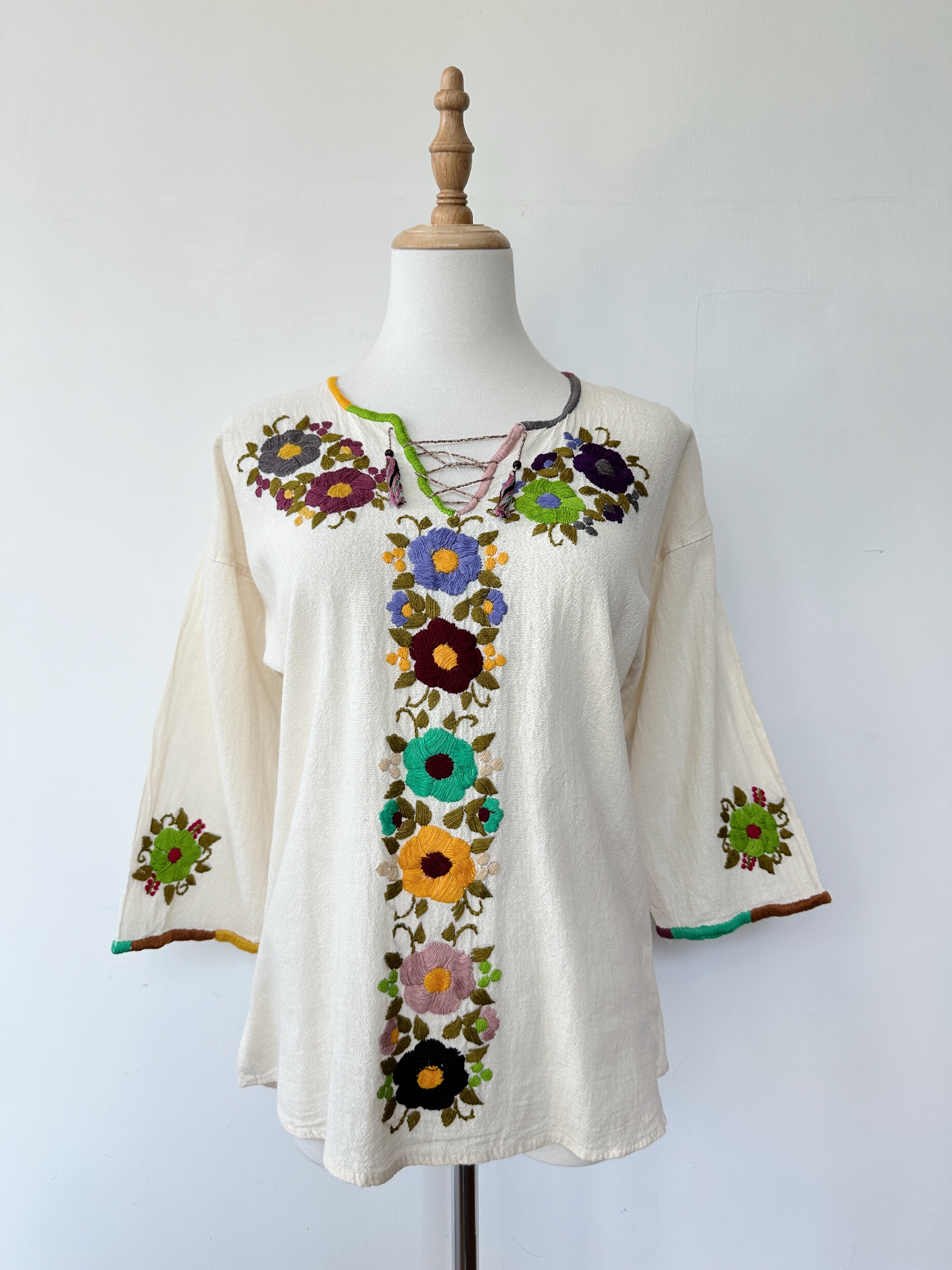 米色大花墨西哥刺繡上衣