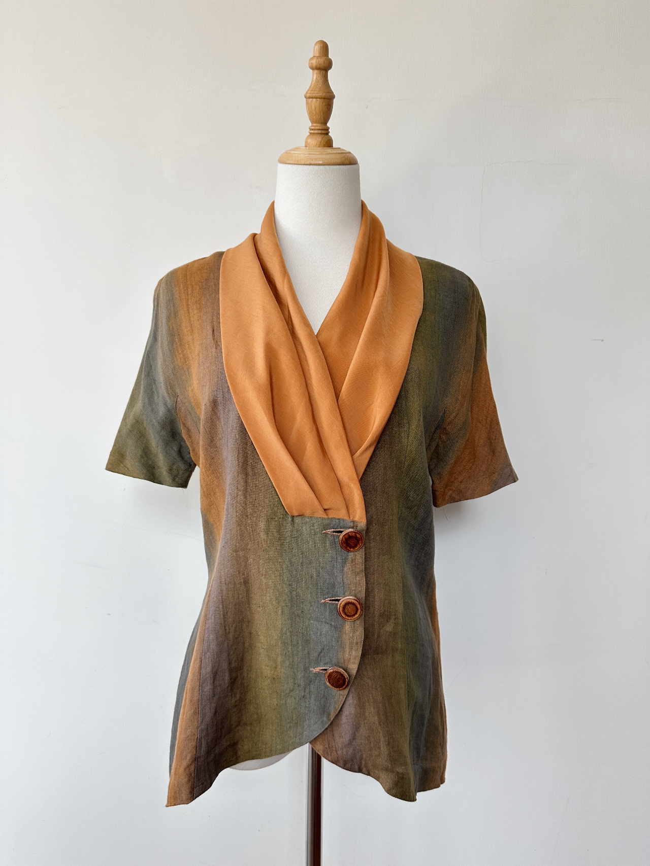 宇宙星光大領短袖上衣