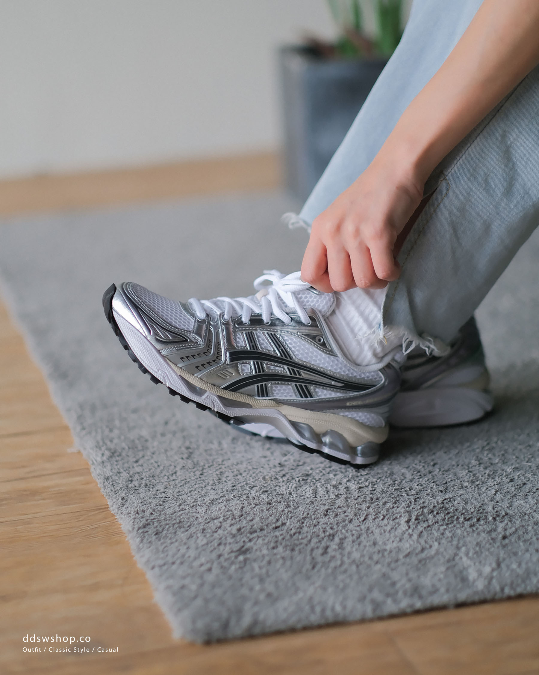 "代購" ASICS GEL-KAYANO 14 "White Graphite Grey" 1203A537-110 銀白
