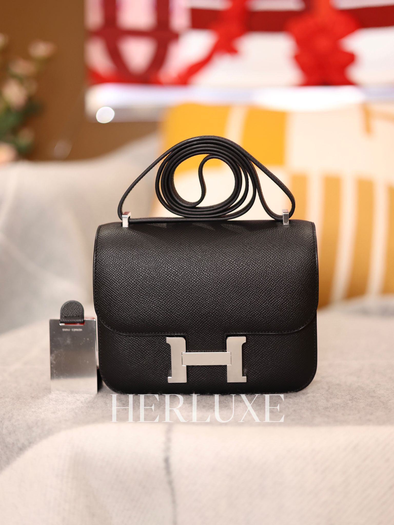 Constance mini mirror 89 noir ck epsom K