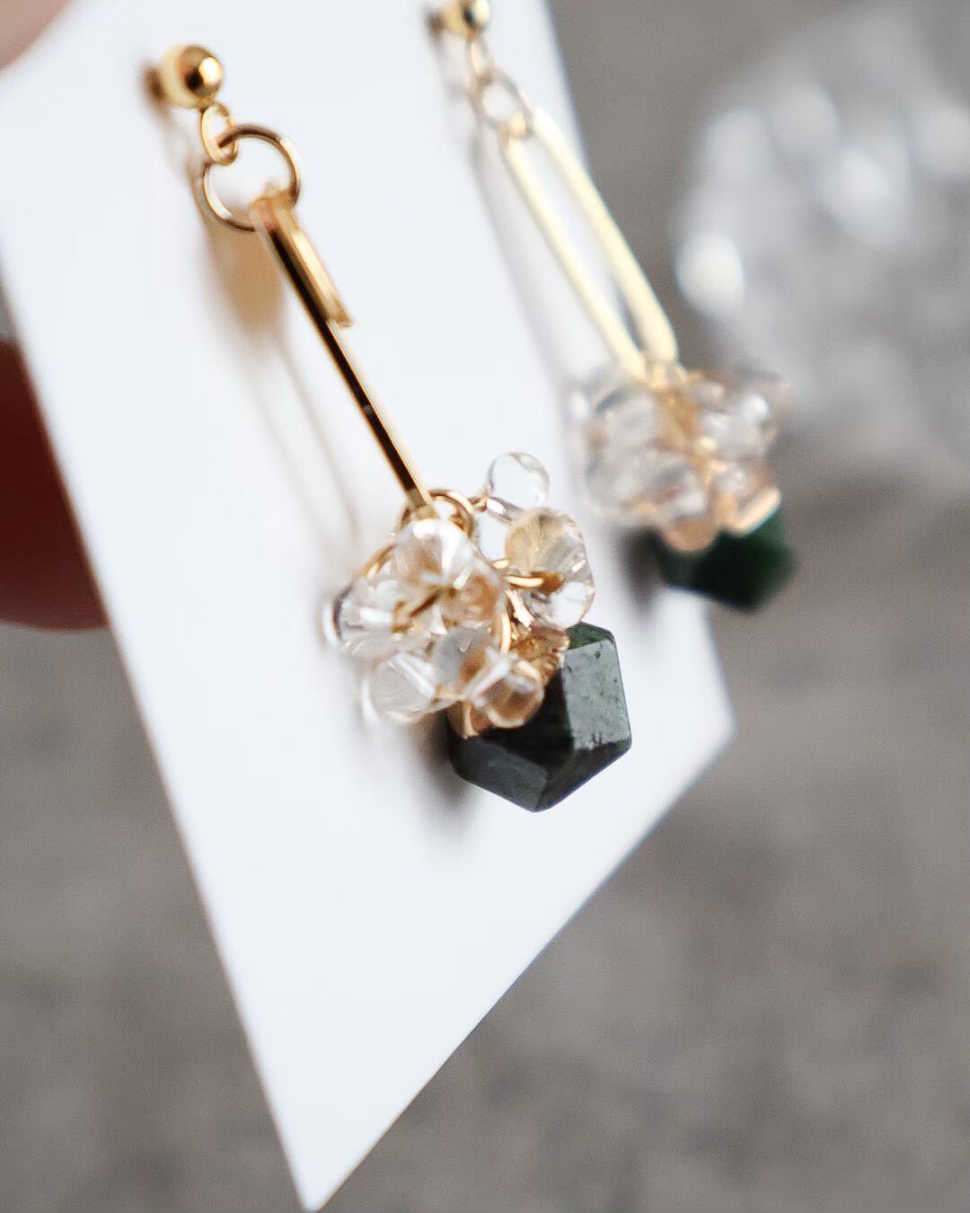 [glowglad] candy stone | 黝簾石 | 耳針 | NO.42