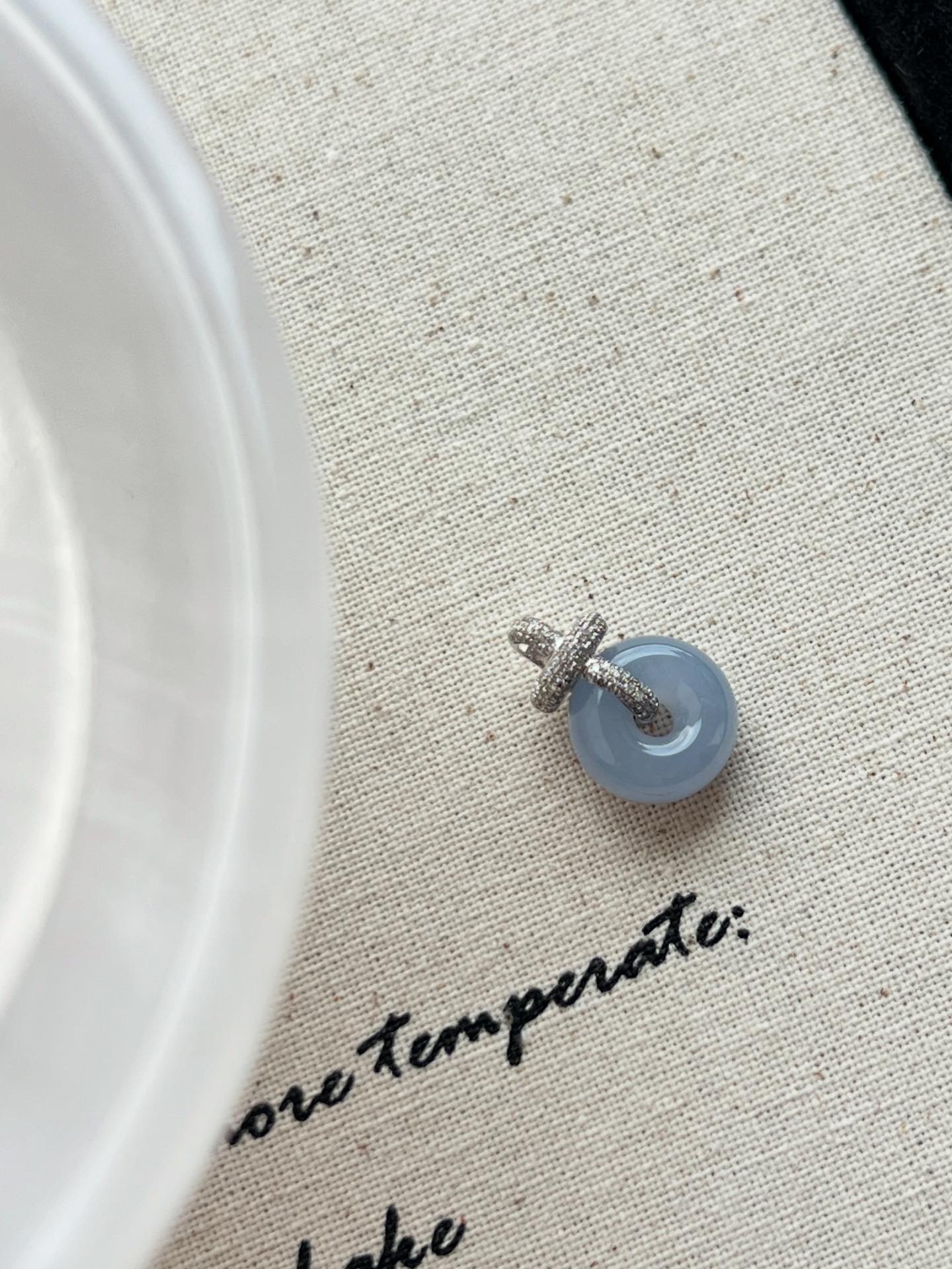 18k真鑽鑲嵌紫羅蘭翡翠吊墜