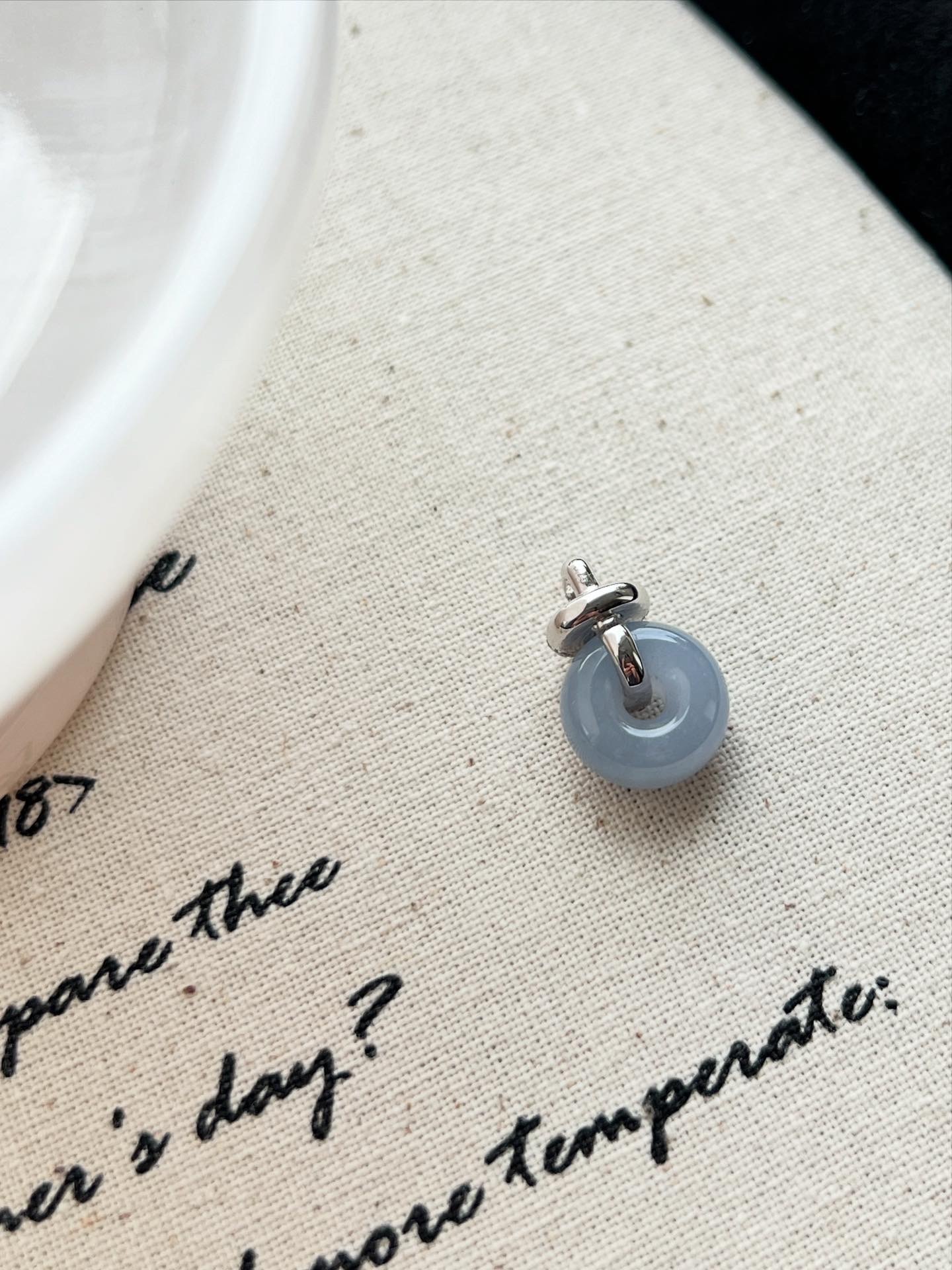 18k真鑽鑲嵌紫羅蘭翡翠吊墜