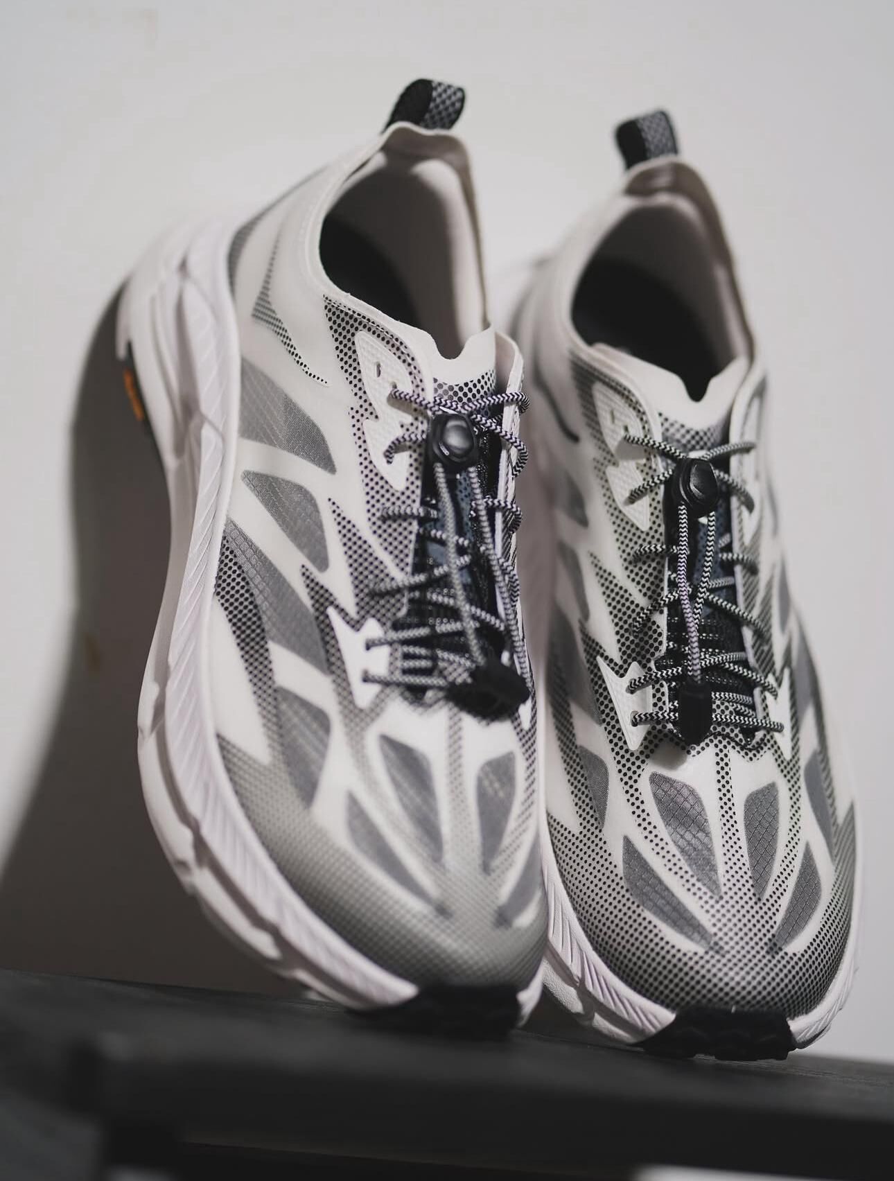 現貨|HOKA MAFATE SPEED 4 LITE TS White/Black 1168971-WBLC