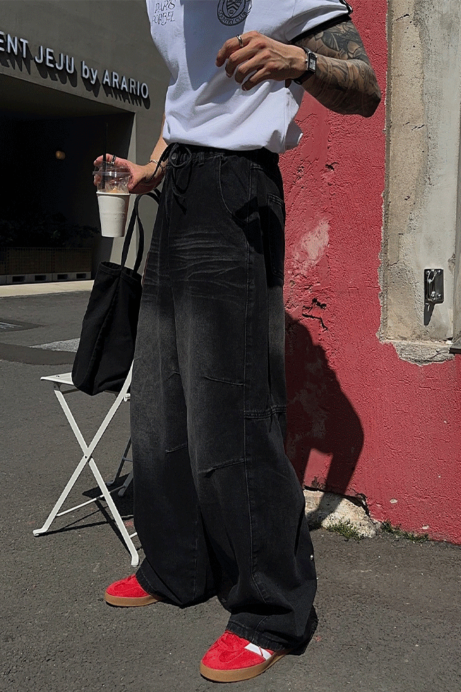 按扣褶皺寬管牛仔褲