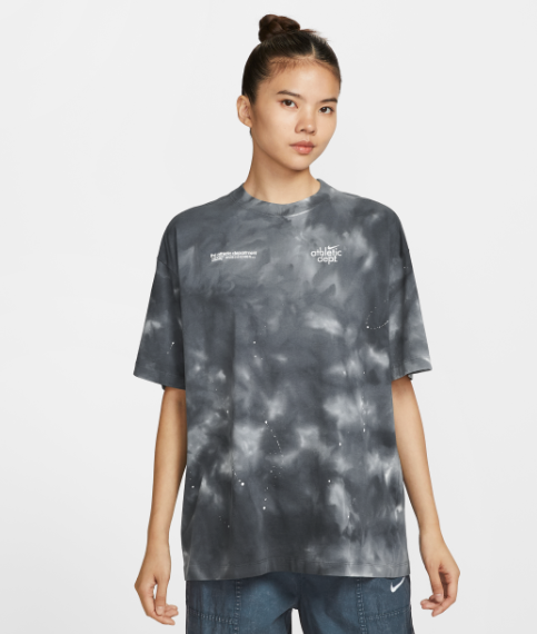 NIKE / Nike Sportswear Women's version super loose T-shirt /  black /  JUL25
