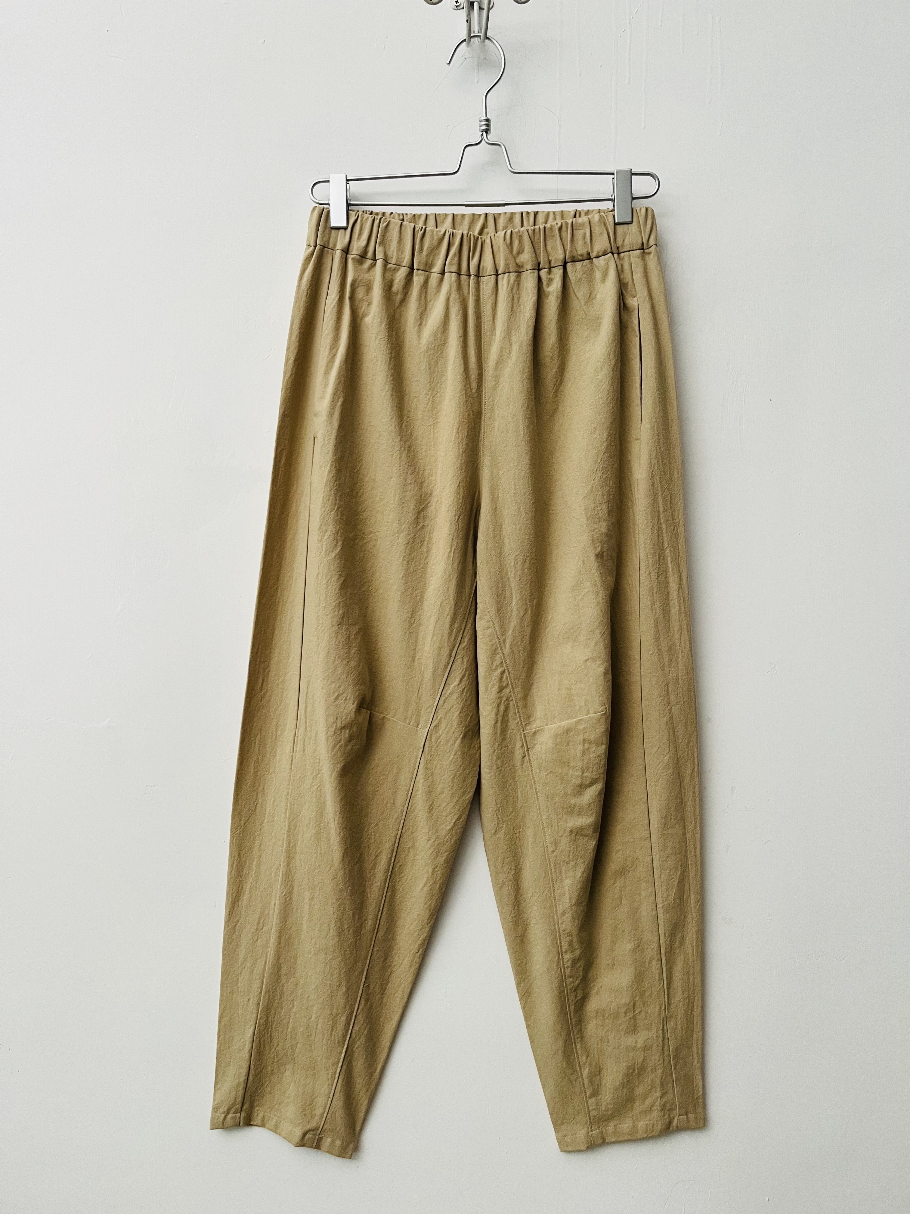 日本製LUEUF卡其色全橡筋褲