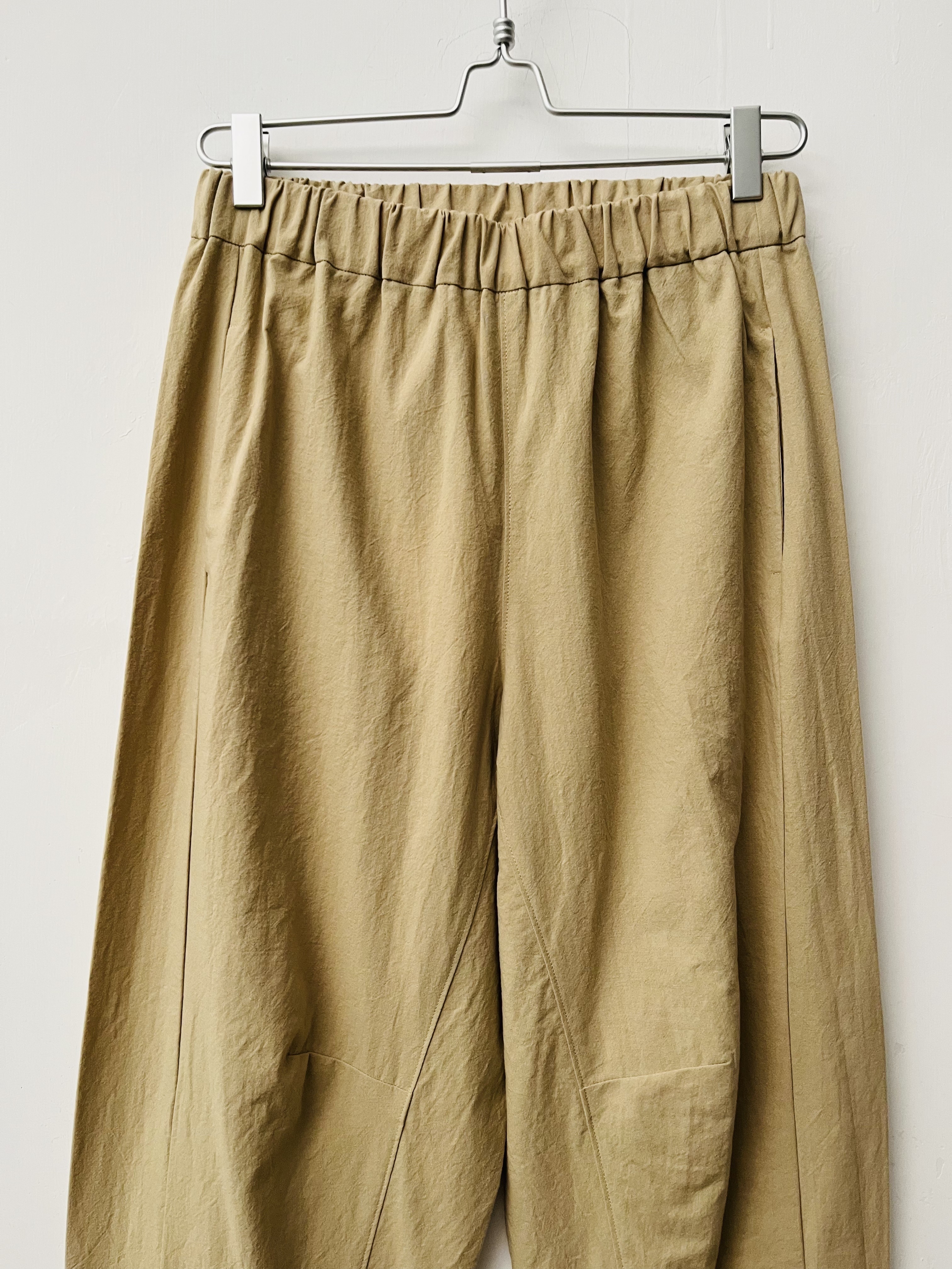 日本製LUEUF卡其色全橡筋褲