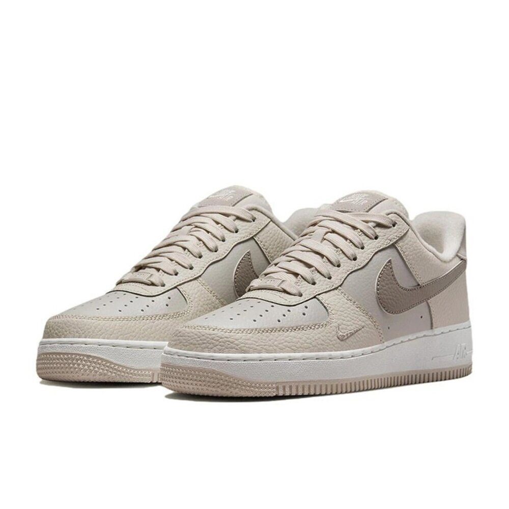 W Nike Air Force 1 Low Light Orewood Brown 奶茶棕 FB8483-100