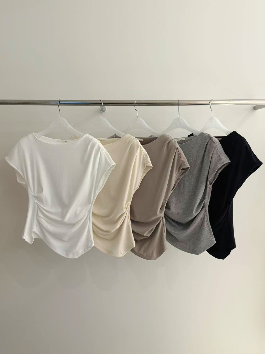 JU2514 極顯腰線之TOP