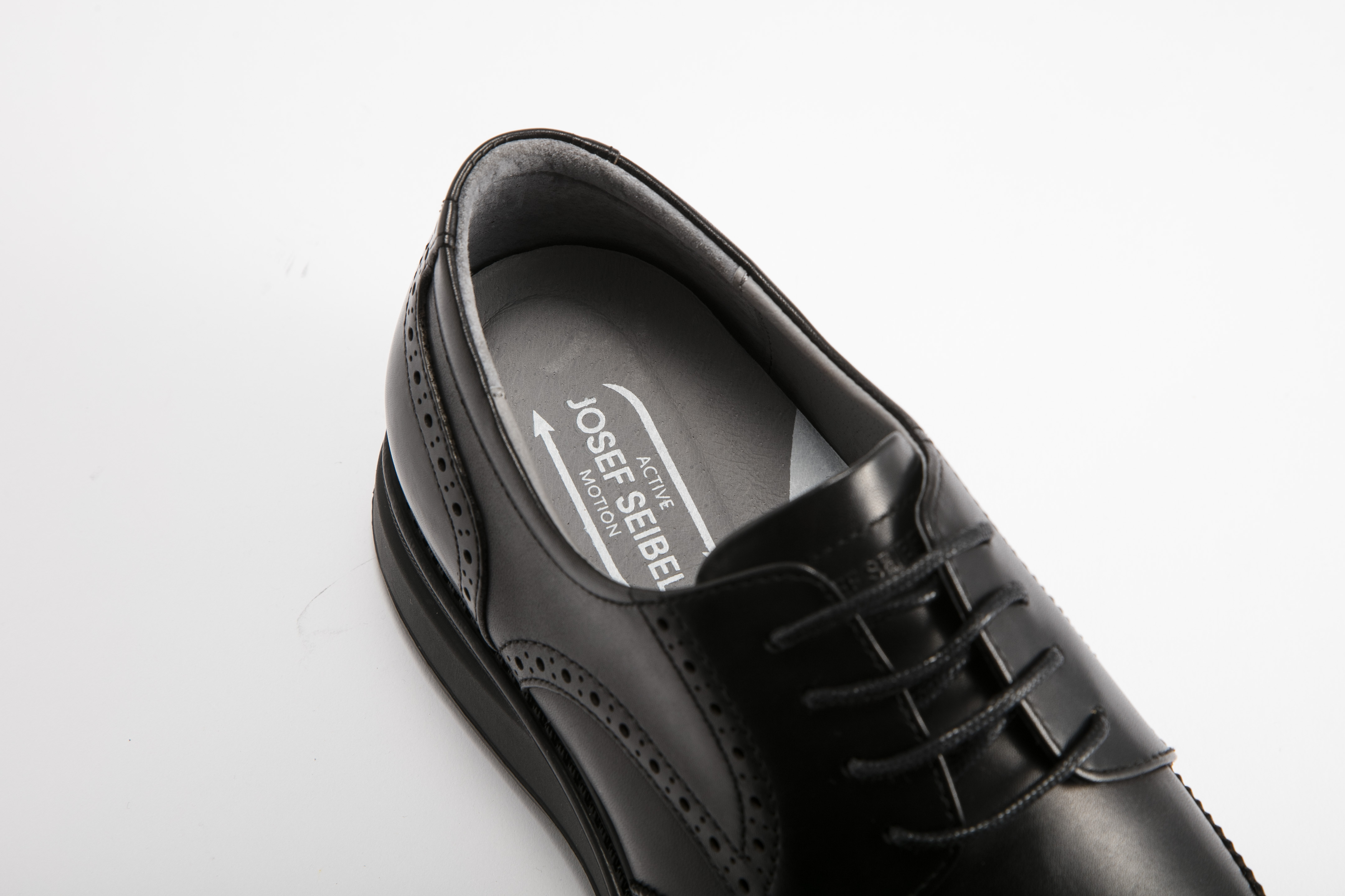 Josef Seibel - 男裝翼尖雕花正裝綁帶皮鞋 24281009 11-BLK