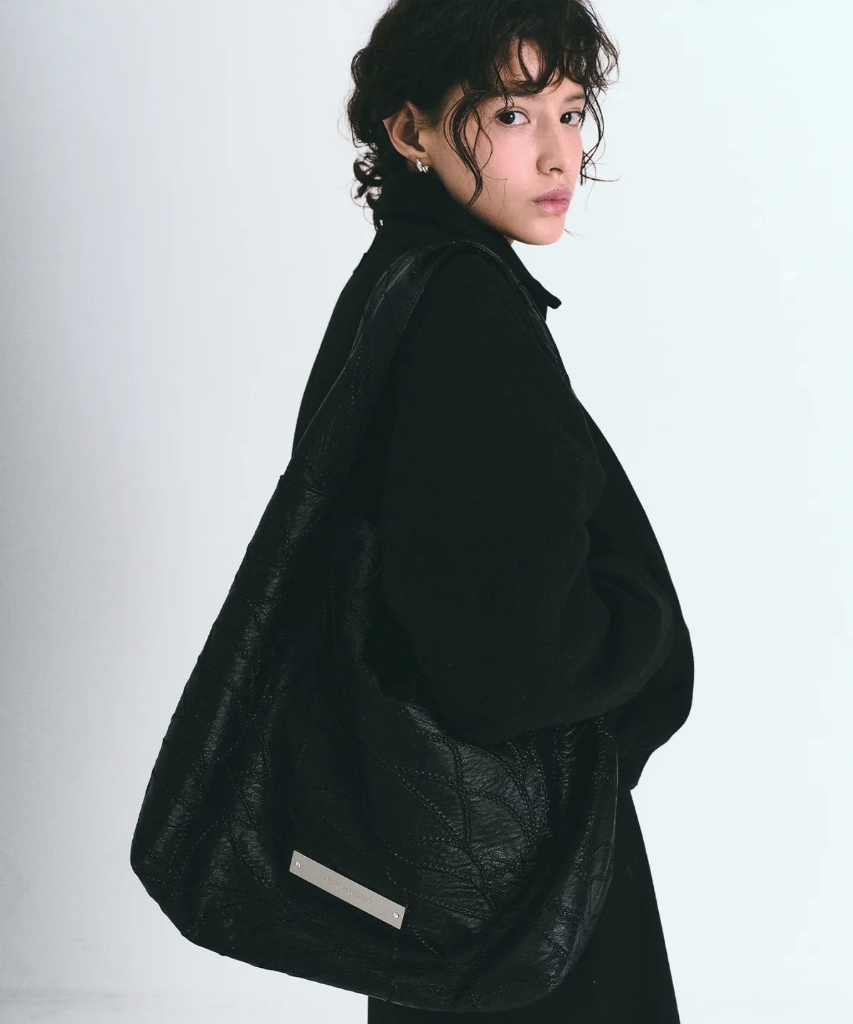 ショルダーバッグ・ポシェット NICK&NICOLE LEATHER WRINKLE TOTE BAG LEATHER WRINKLE TOTE BAG_BROWN - 닉앤니콜