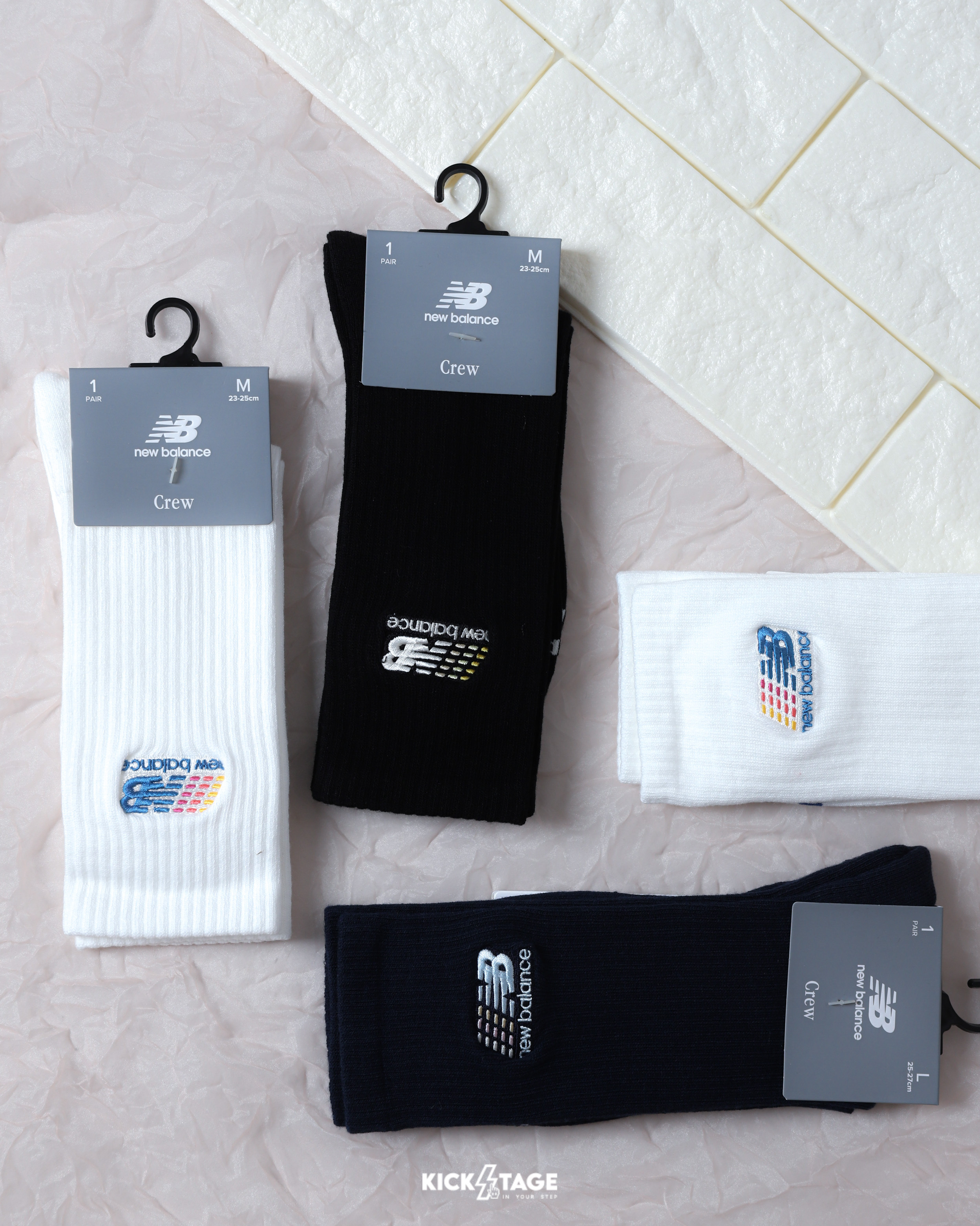 NEW BALANCE SOCKS 黑 白 深藍 多色 刺繡LOGO 棉襪 中筒襪 長襪【LAS51221】